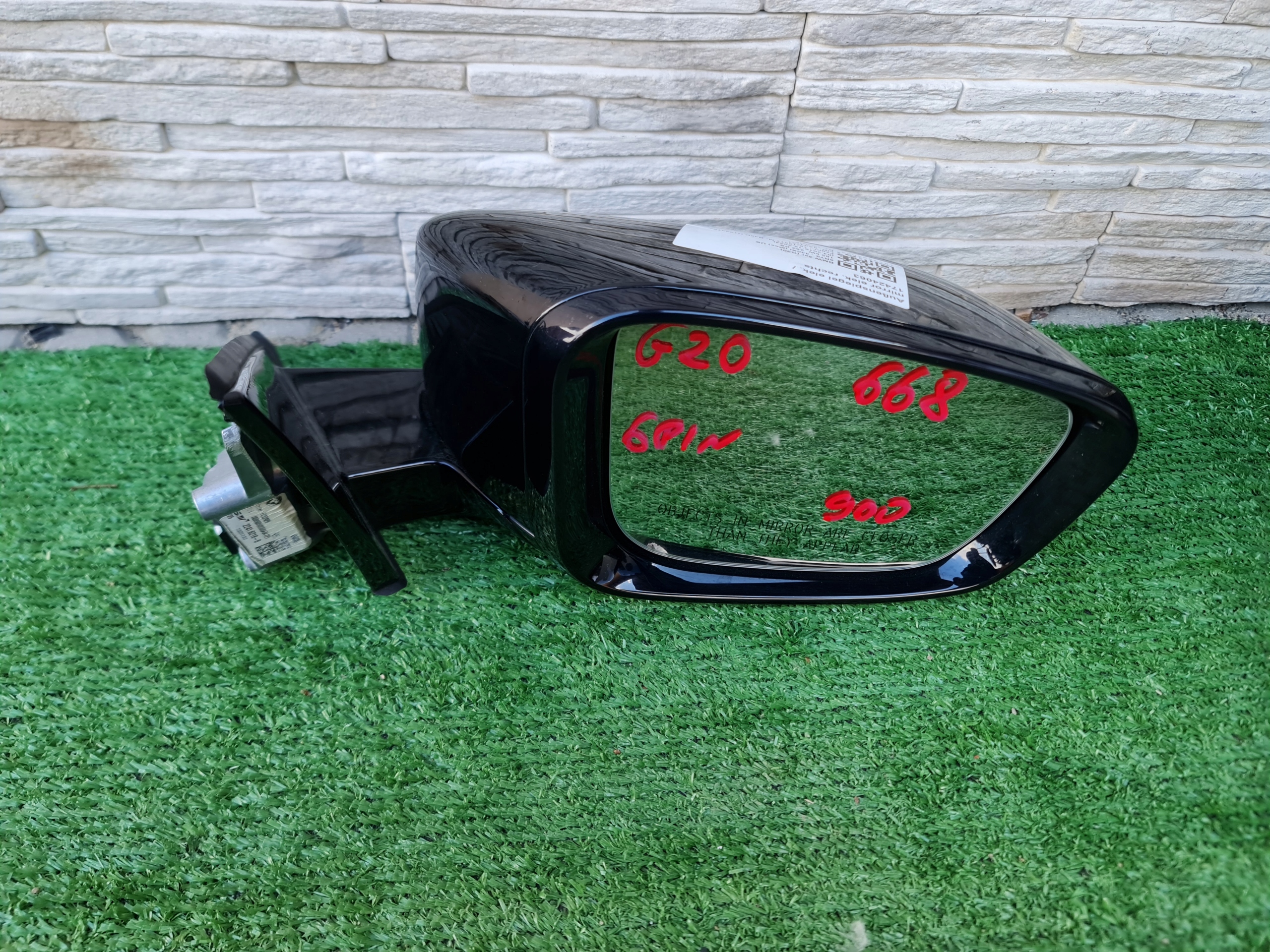 LUSTERKO BMW 3 G21 G20 6 PIN KOLOR 668