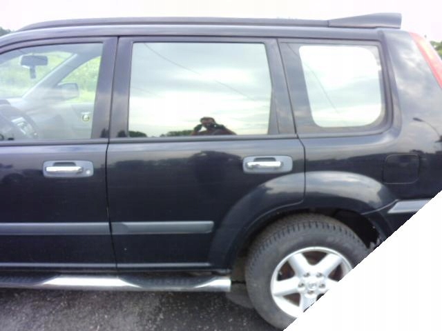 NISSAN X-TRAIL 01-07 SZYBA LEWA TYLNA ZIELONA AS2