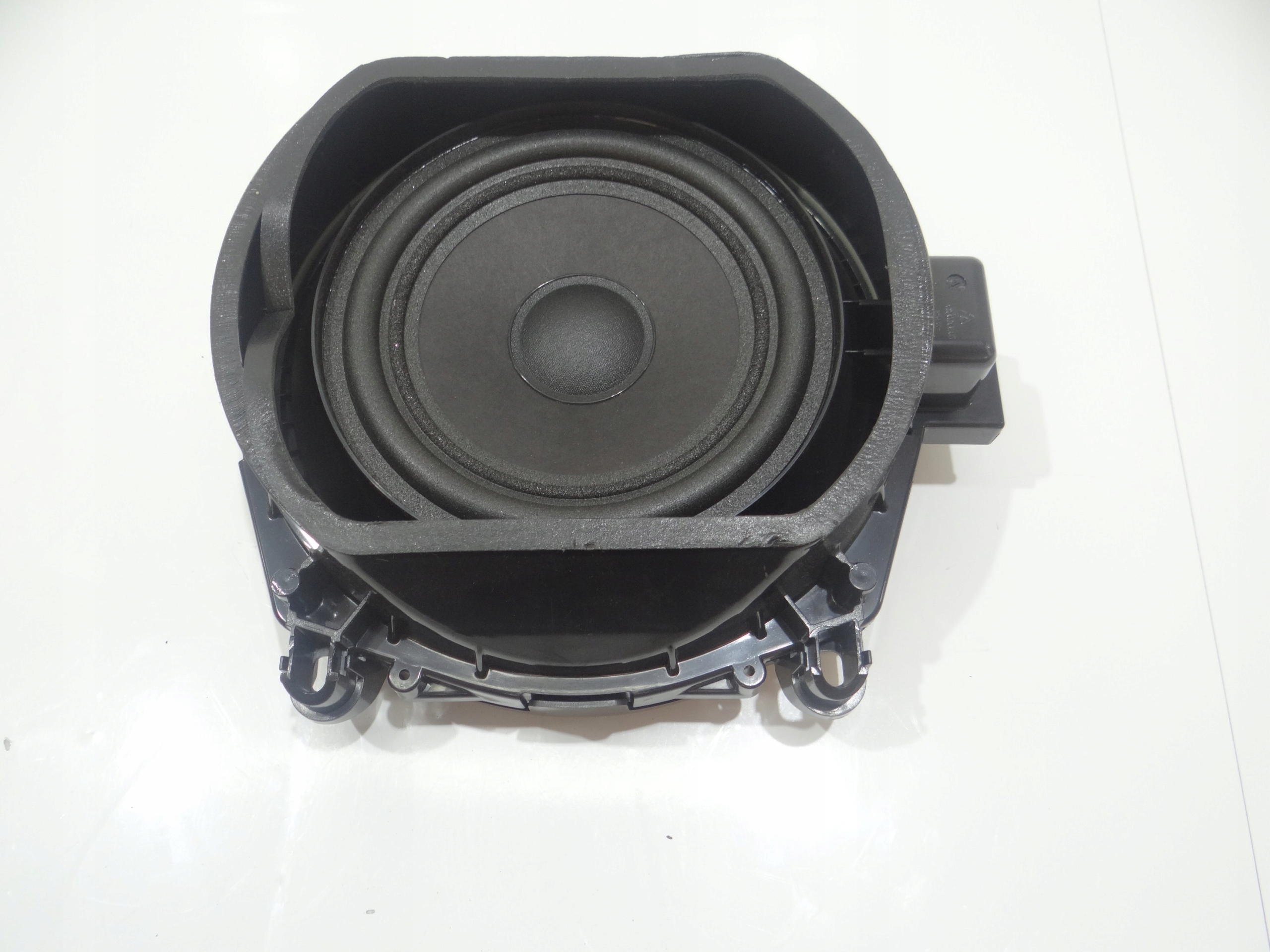 speaker NISKOTONOWY right BMW X5 E70 9218694