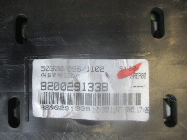 renault LAGUNA II 2 спидометр 8200291338