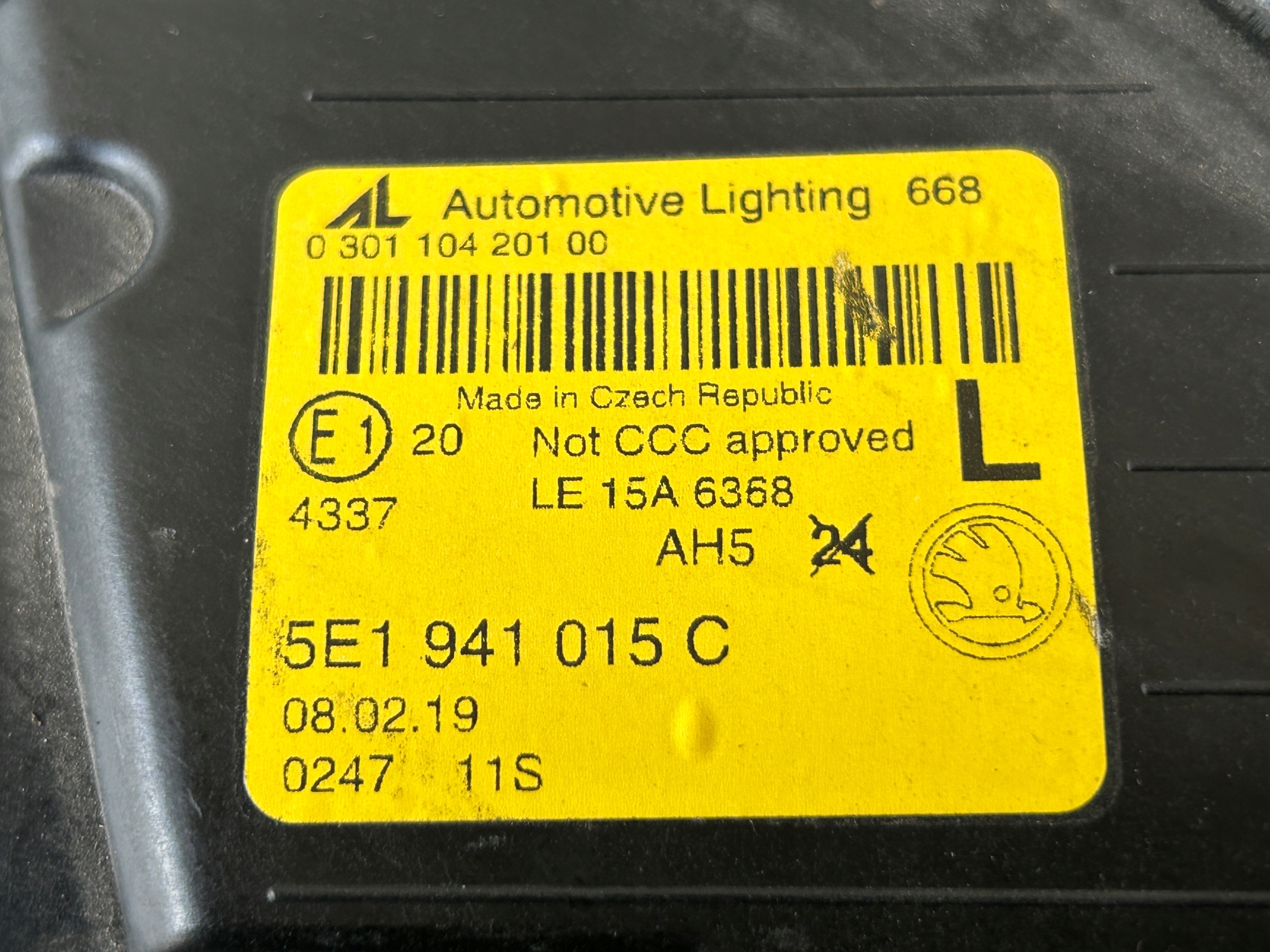 light left front SKODA OCTAVIA III LIFT 5E1941015C
