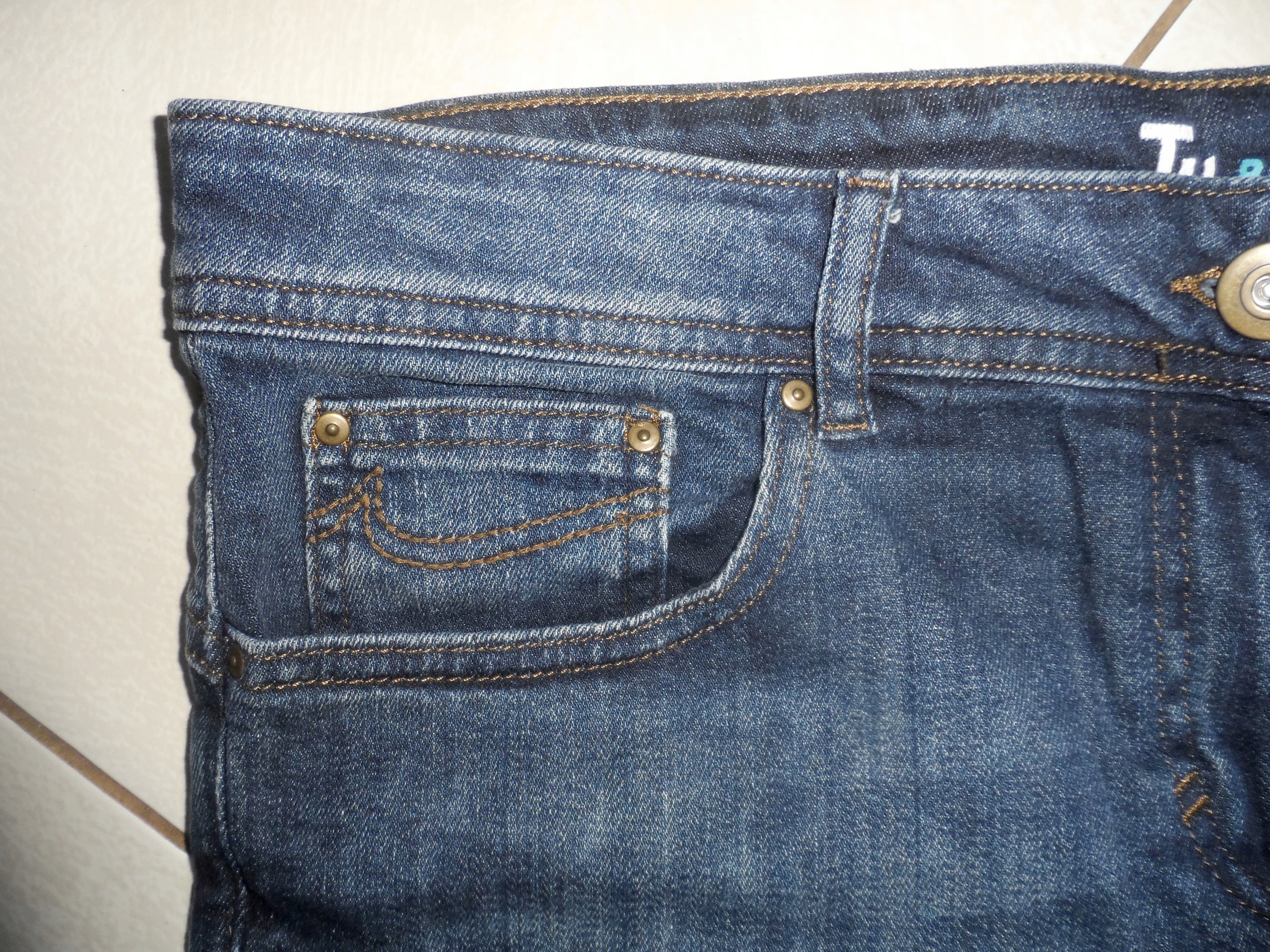 TU JEANS jak NOWE SPODENKI r XL 42 pas 94 elastan Rozmiar 42