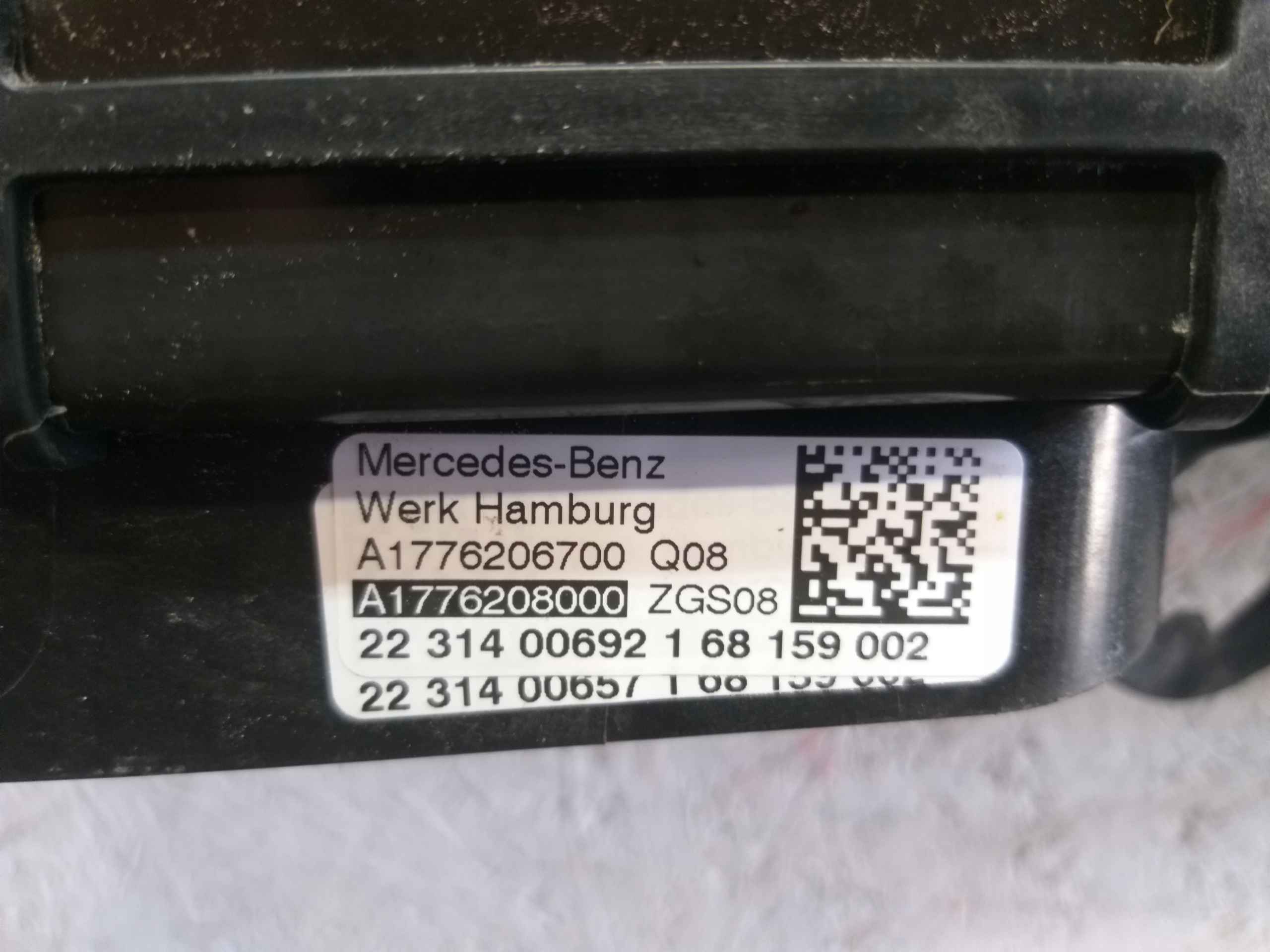 PAS PRZEDNI MERCEDES B KLASA W247 A KLASA W177 Producent części Mercedes-Benz OE