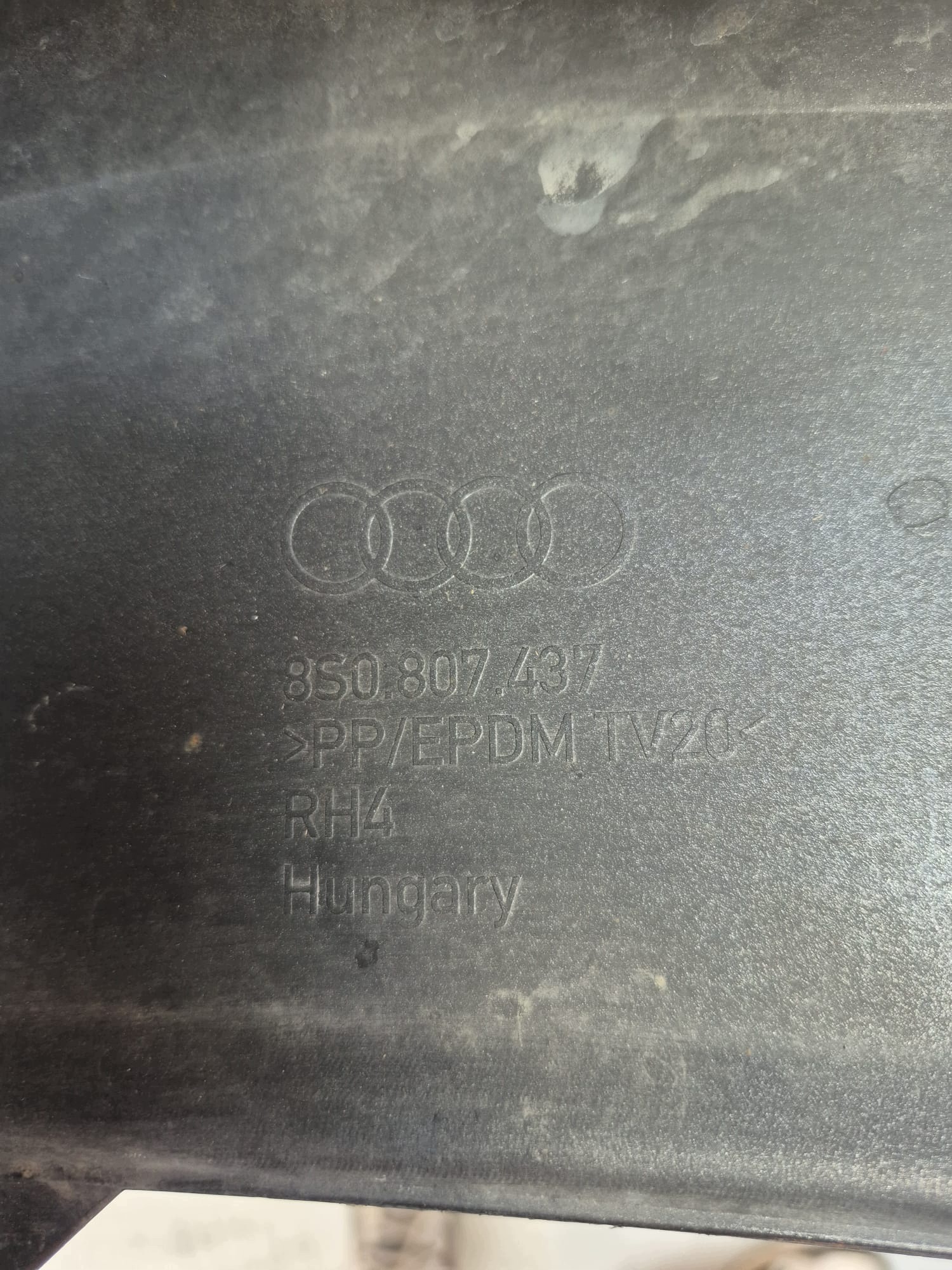 AUDI TT III 3 8S 14-18 bumper front front washer PDC