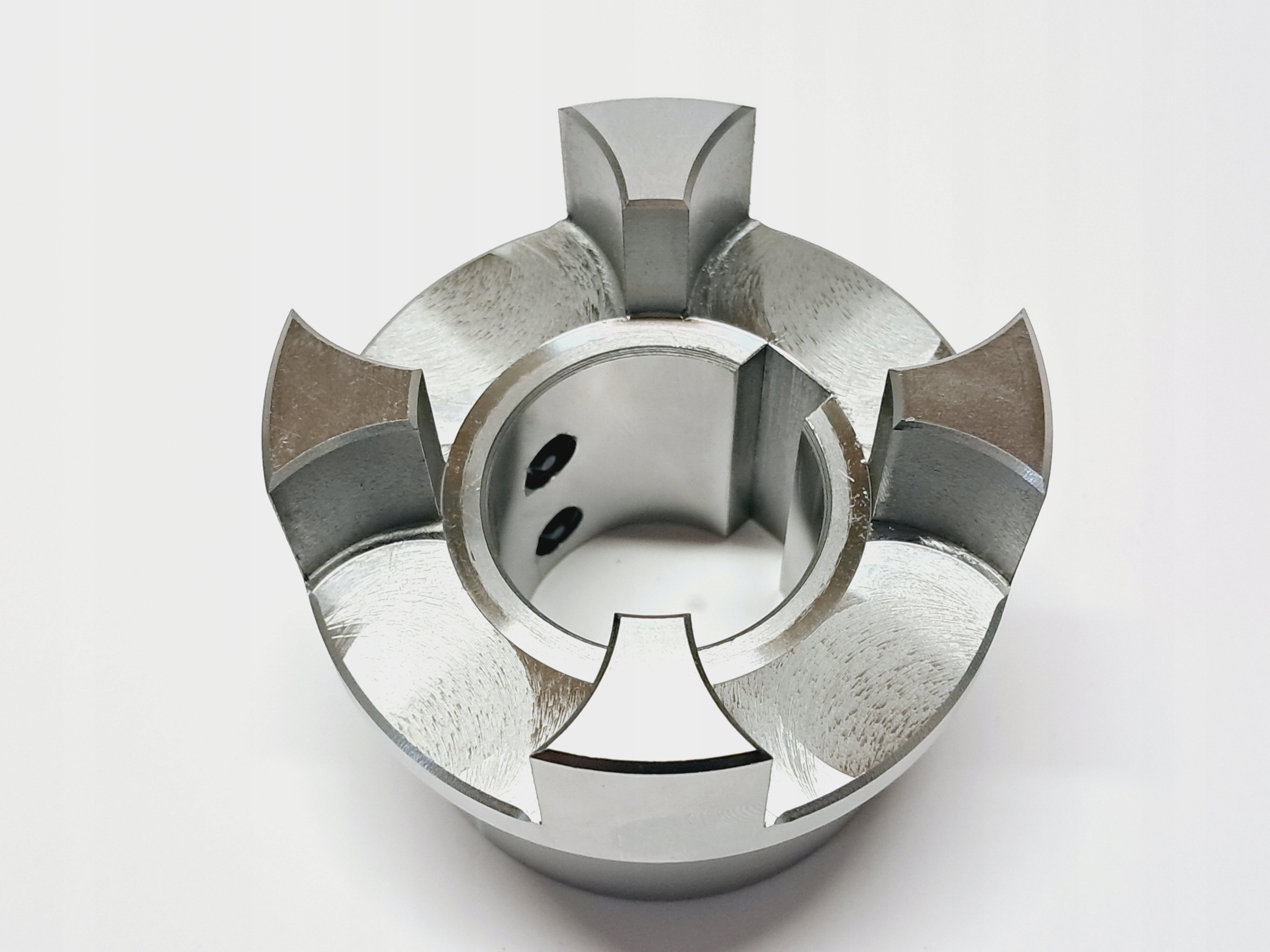 Spojka o průměru 80 mm s otvorem fi38 w10 polovina fi80 L114