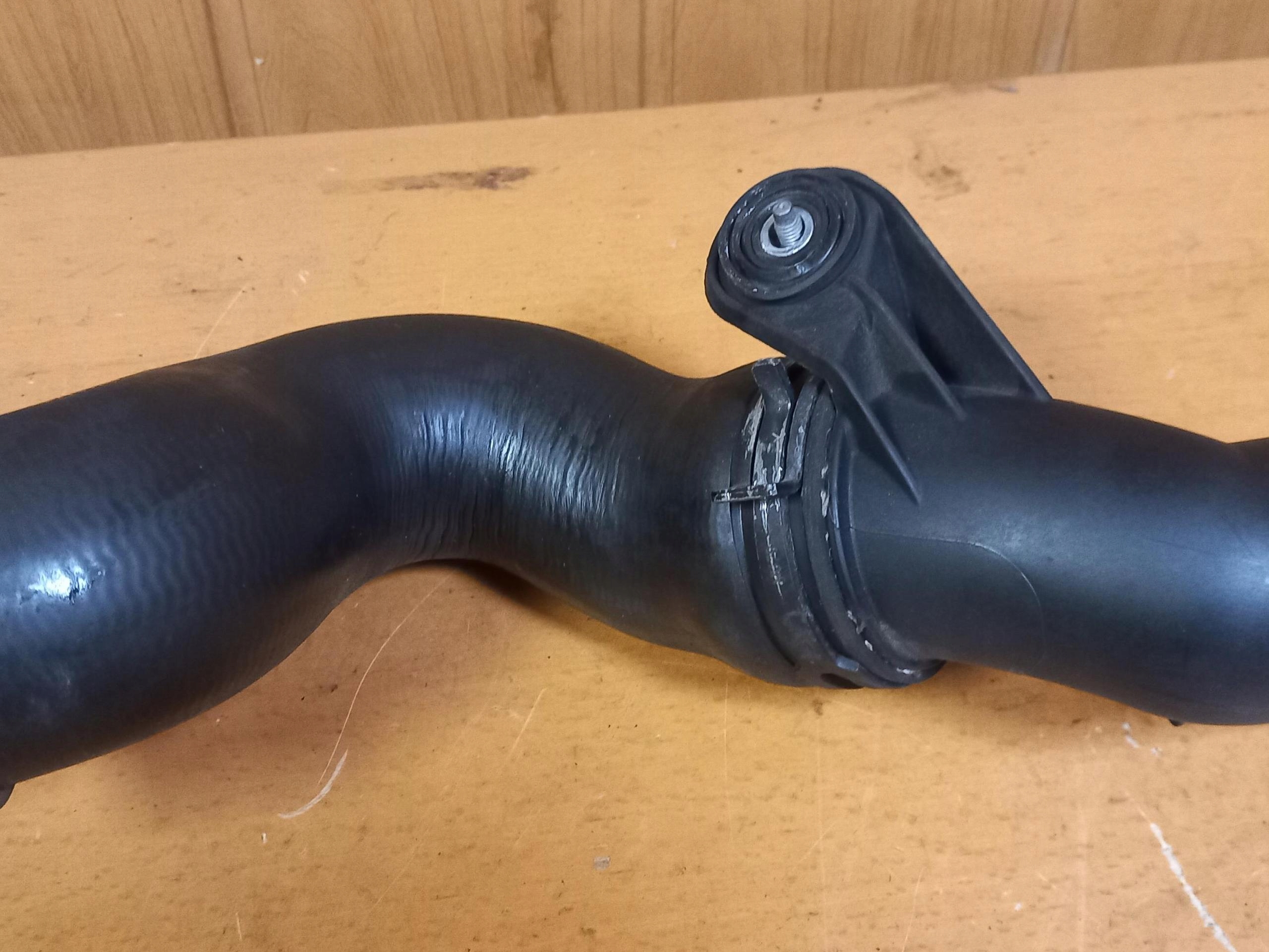 pipe wiring air VW GOLF plus 2.0 TDI 140KM 3C0145770B