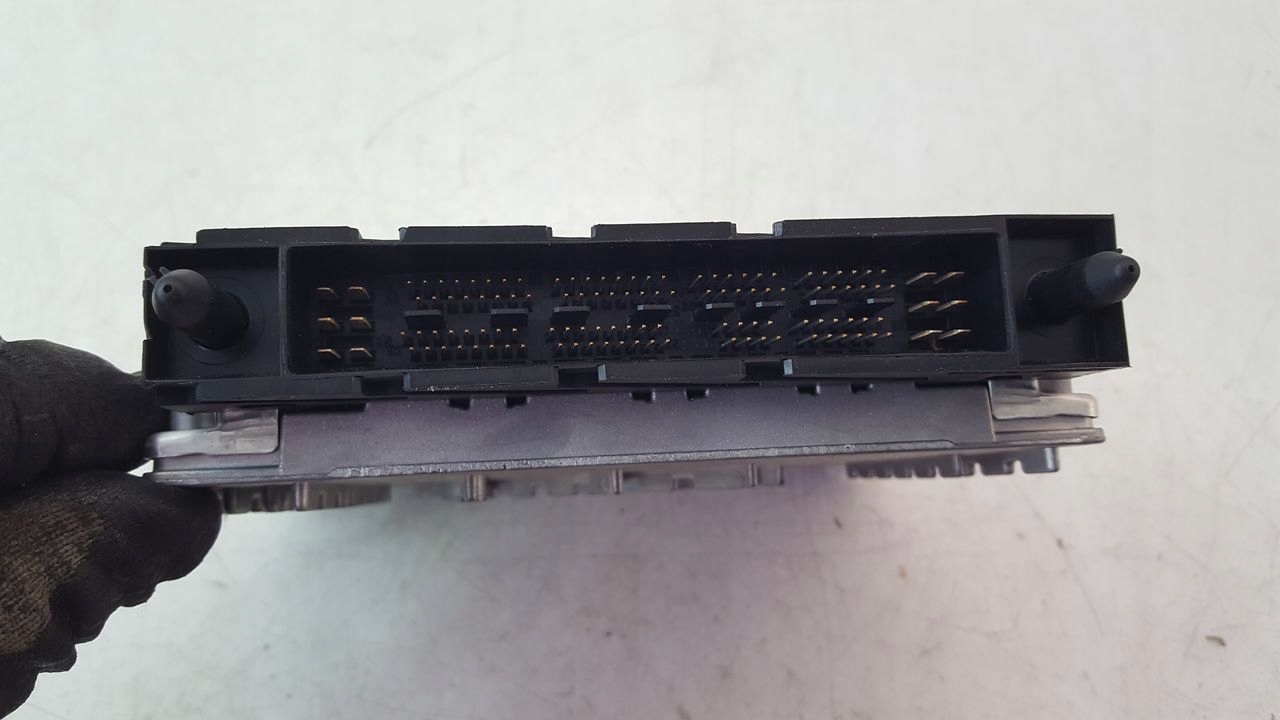 control unit computer of the engine Volvo S80 2,4