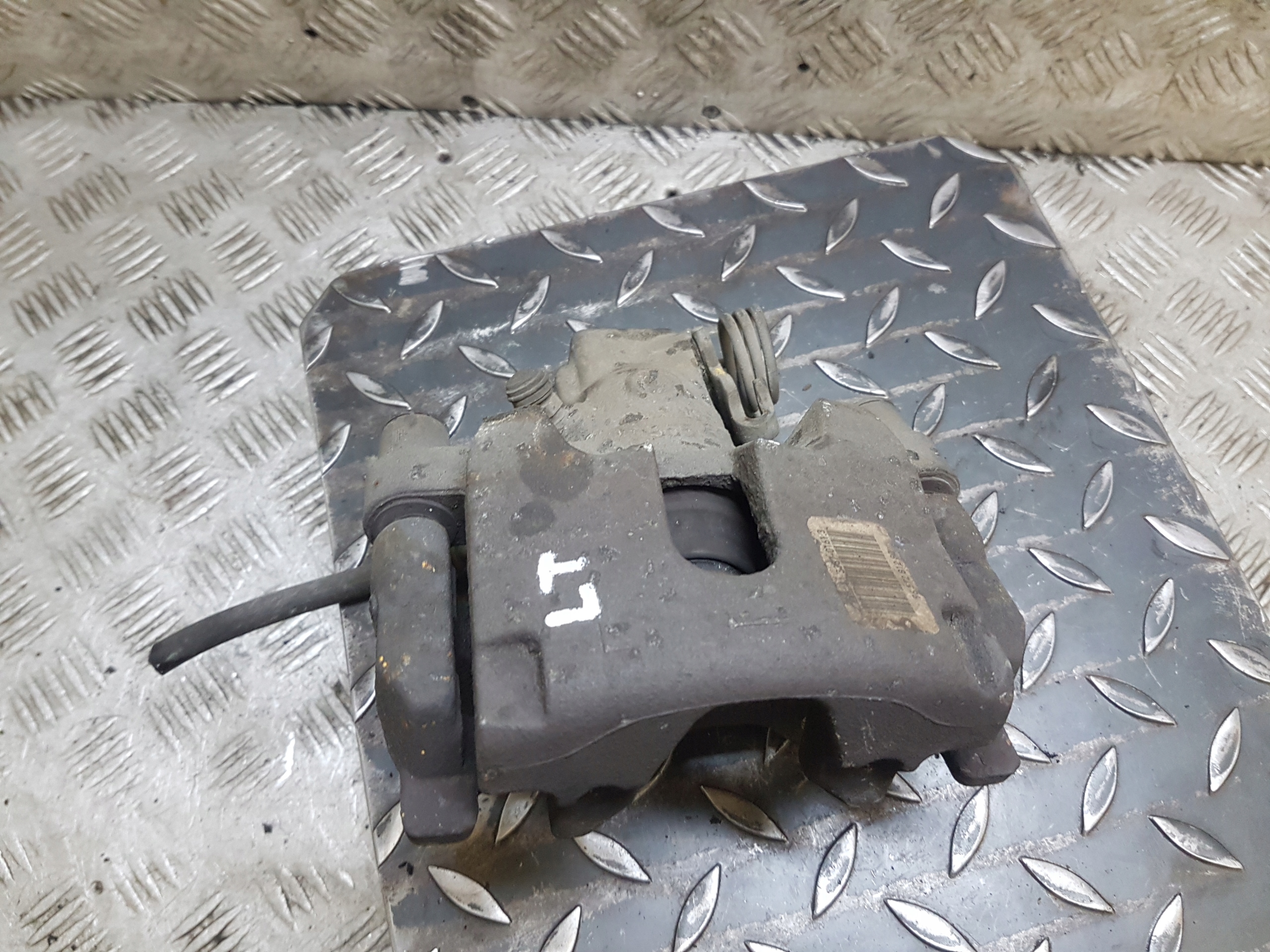 caliper brake left rear part rear CITROEN C5 III 9657281280