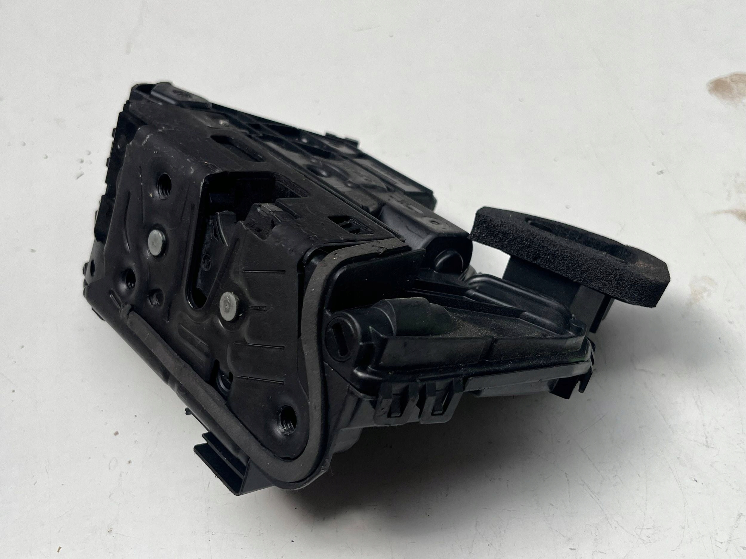 VOLKSWAGEN SEAT SKODA lock door right front 5TB837016B @M