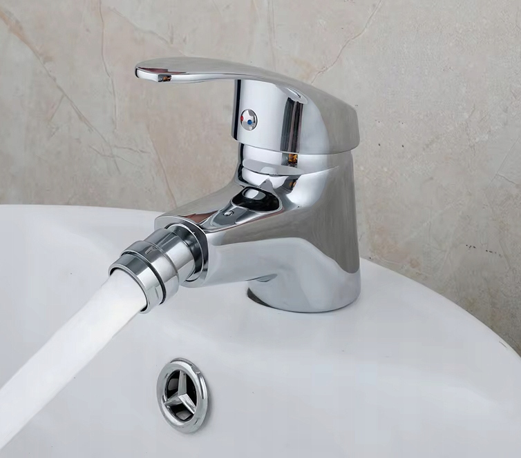 BATERIA DO BIDETU CHROM STOJĄCA Z RUCHOMĄ WYLEWKĄ ŁAZIENKOWA UMYWALKI Marka Focus Sanitar