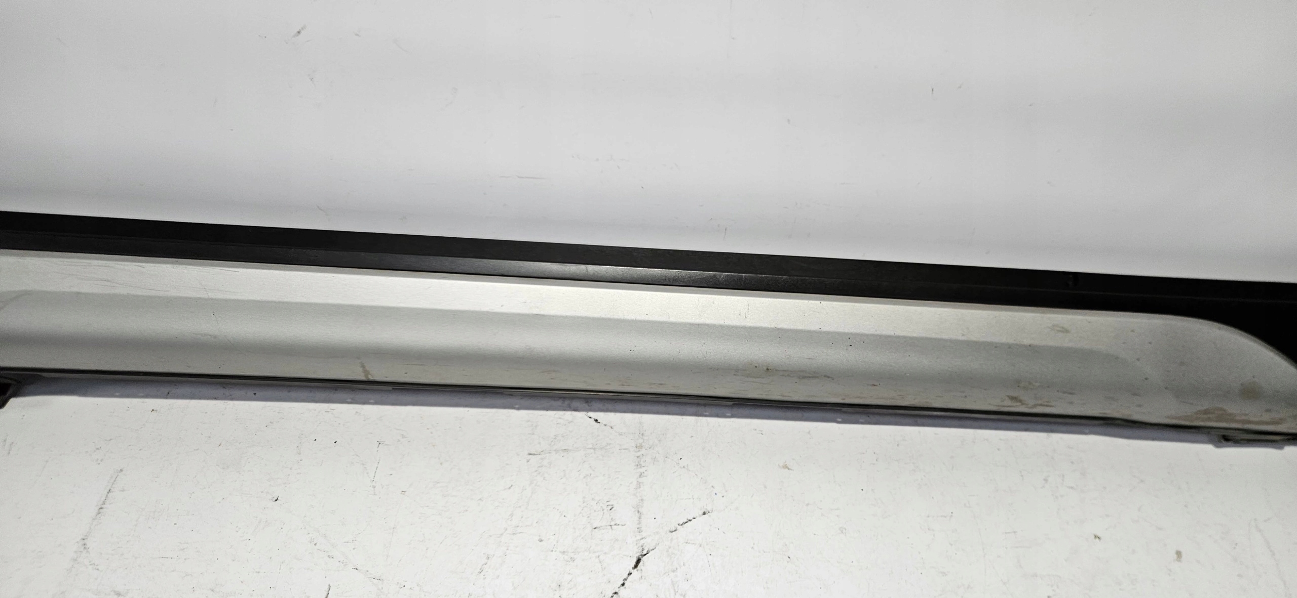moulding threshold right SUZUKI SX4 SX-4 S-CROSS 13- original 77231-6IMO