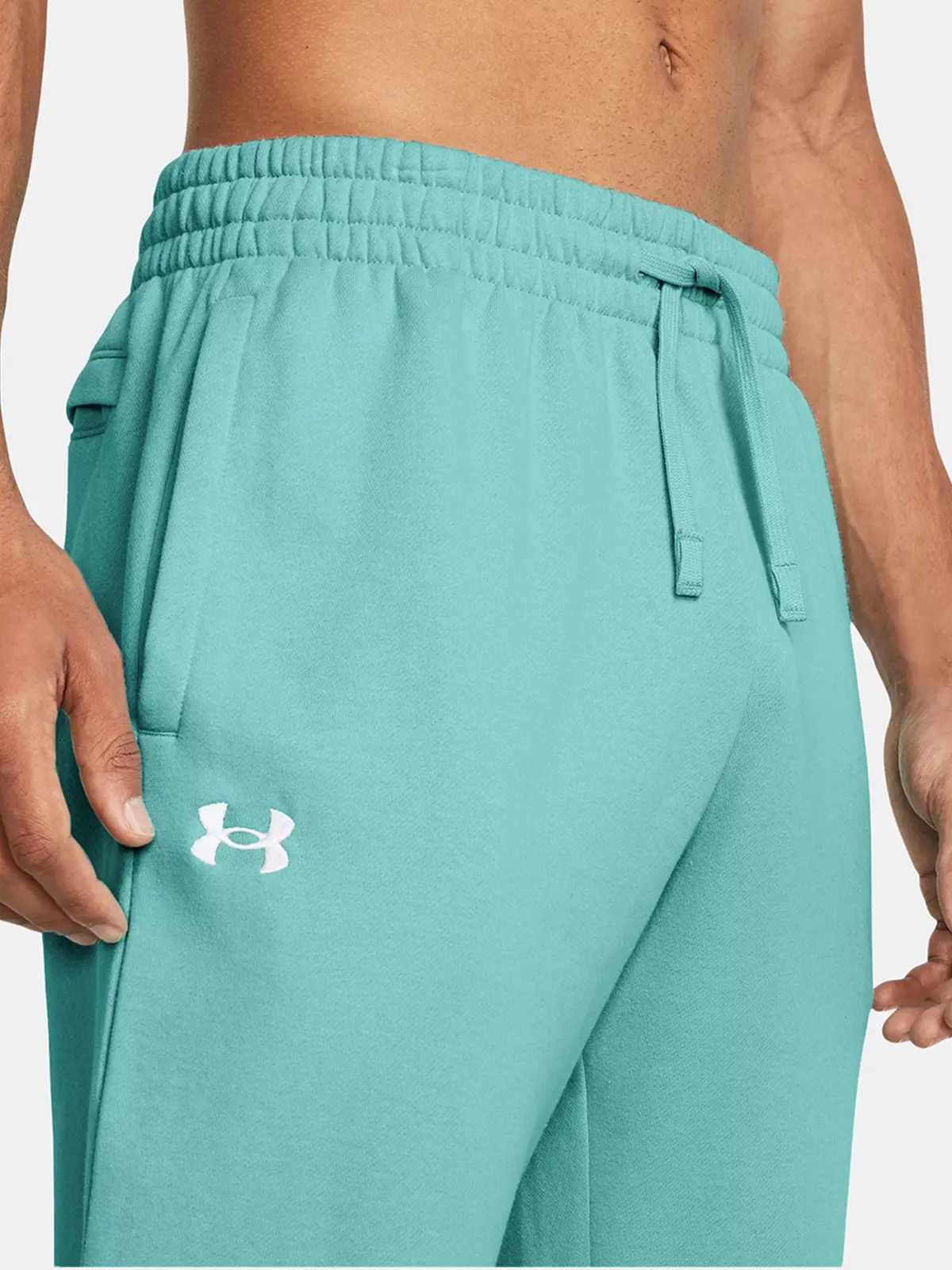 SPODNIE DRESOWE MĘSKIE UNDER ARMOUR DRESY JOGGERY BAWEŁNA SPORTOWE 1379774 Model 1379774