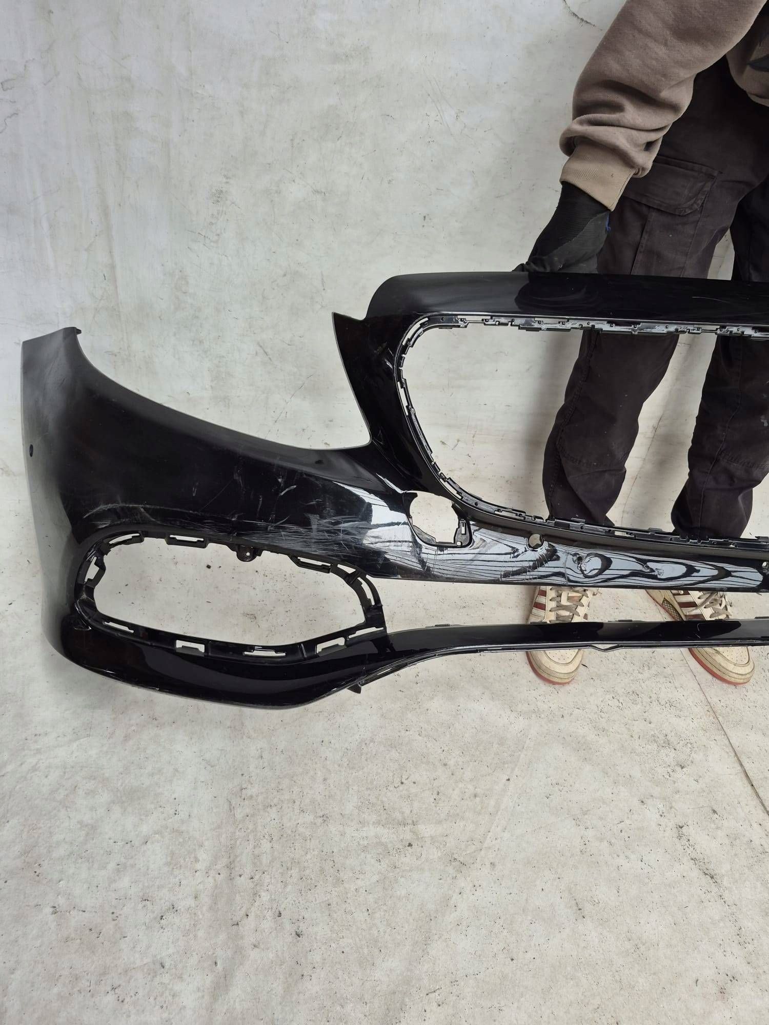 MERCEDES E-KLASA W213 16-20 bumper front front PDC A2138850238