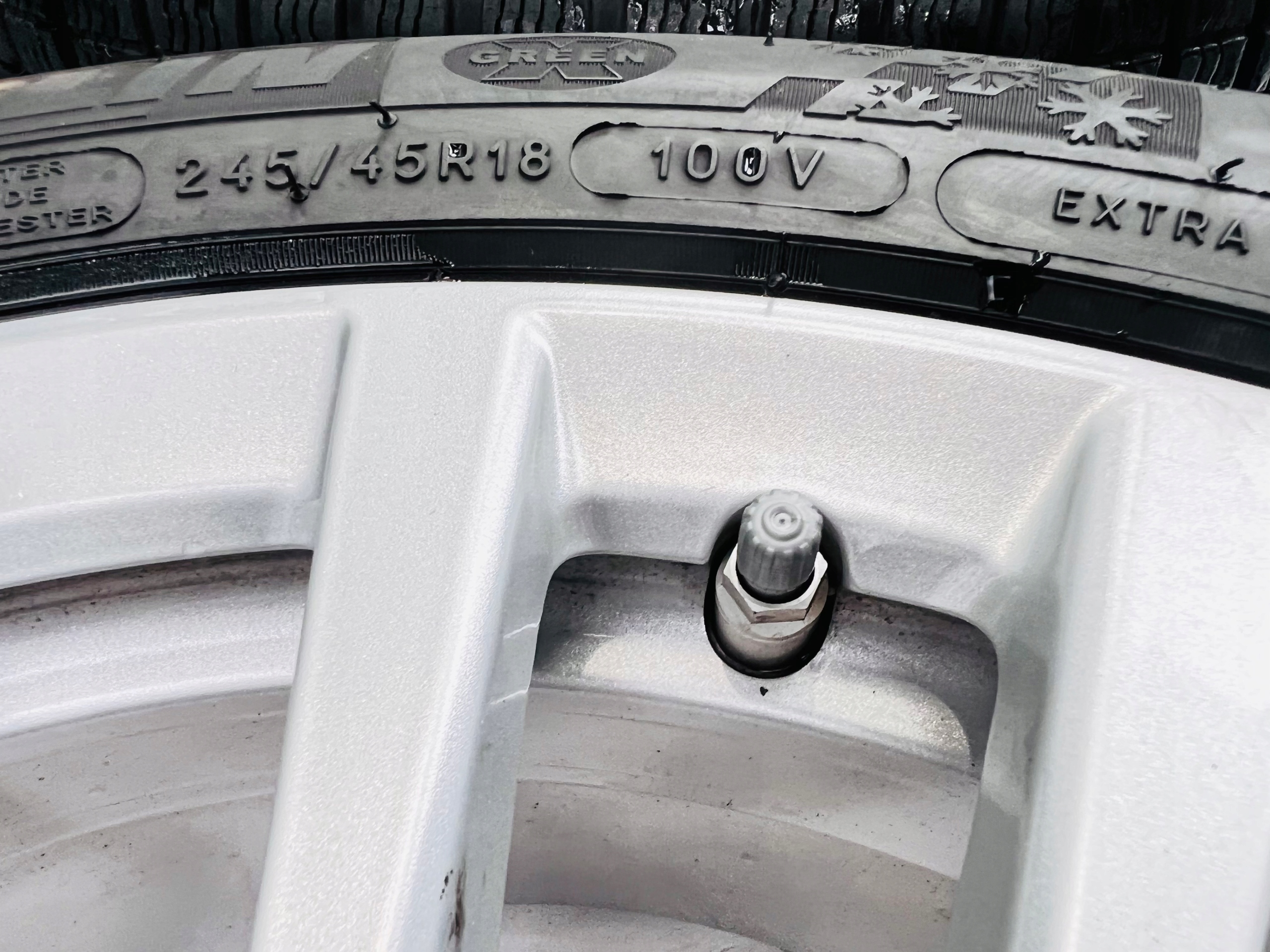 wheels disc BMW G30 G31 245/45 R18 ET30 ZIMA