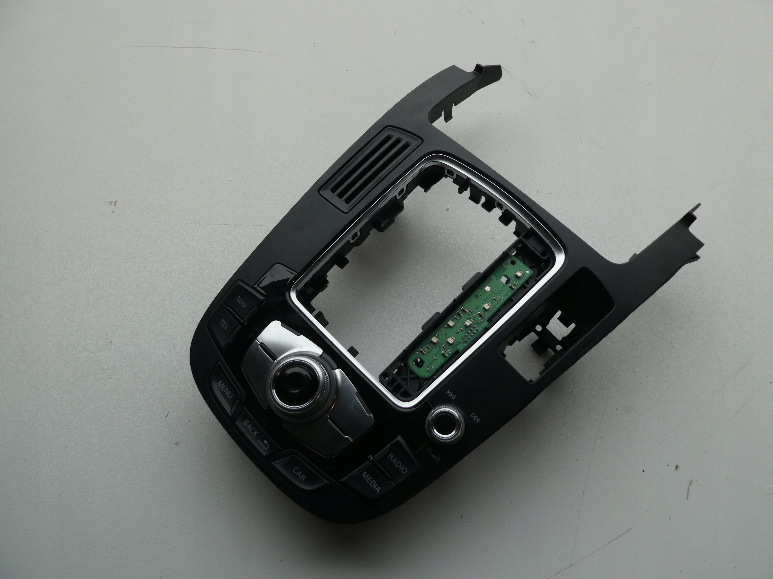 Bedienteil MMI AUDI Q5 A4 A5 8T0