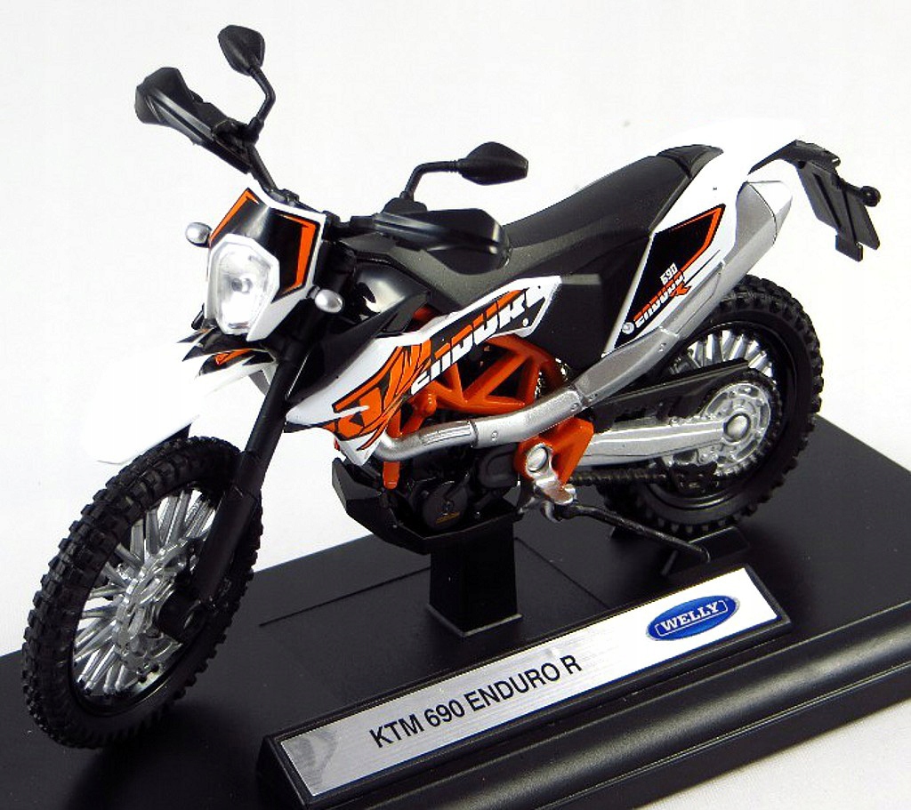 KTM 690 ENDURO R MODEL METALOWY WELLY MOTOR 1:18 EAN (GTIN) 5906076251948