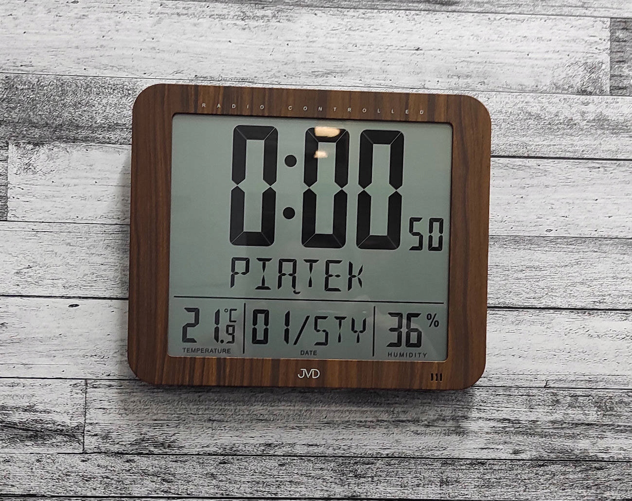 ZEGAR JVD DH9335.2 TERMOMETR DCF77 DNI TYGODNIA PL Kolor odcienie brązowego