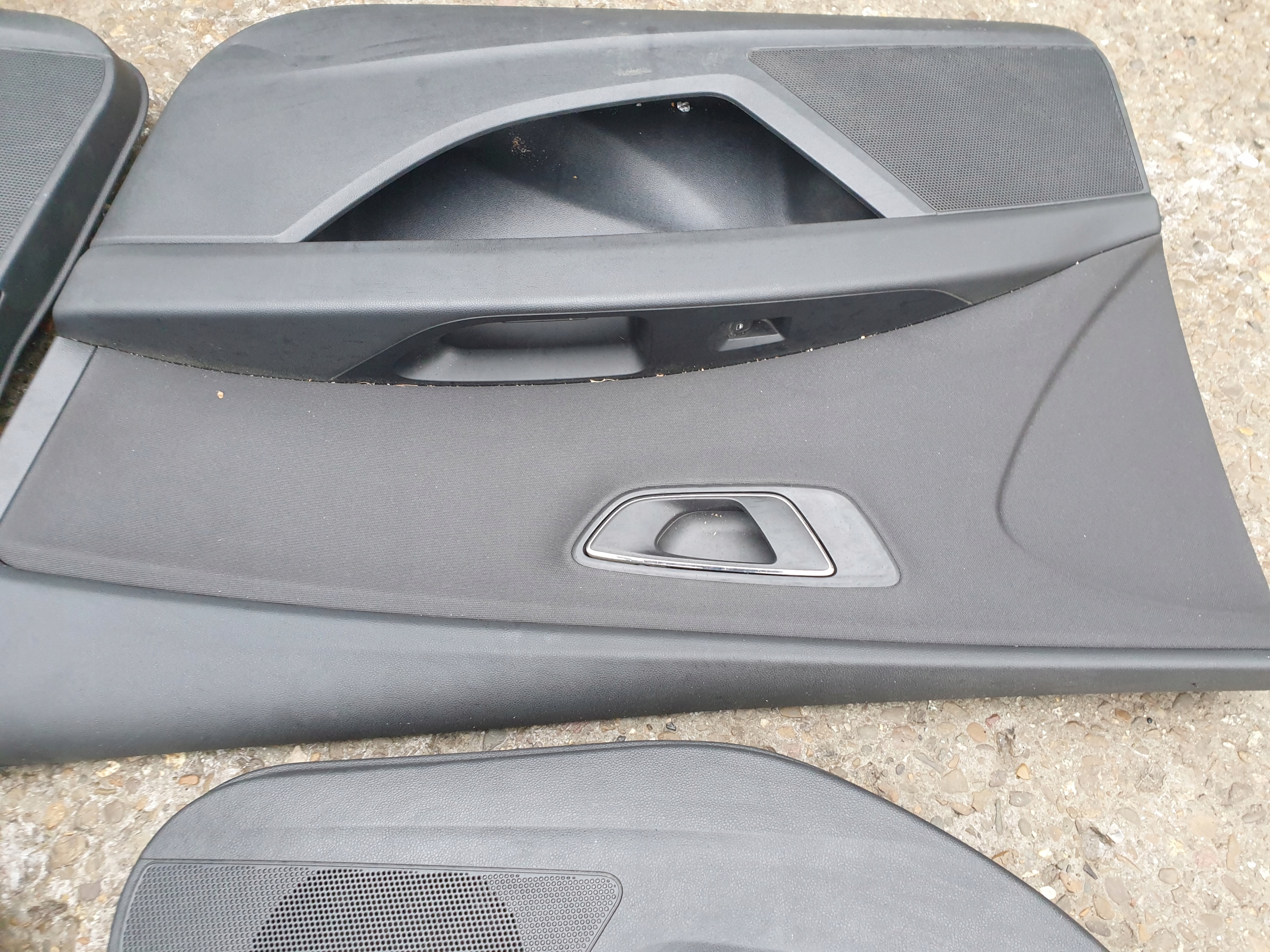 side upholstery for door SEAT LEON 3 III 5F 2013- KOMBI