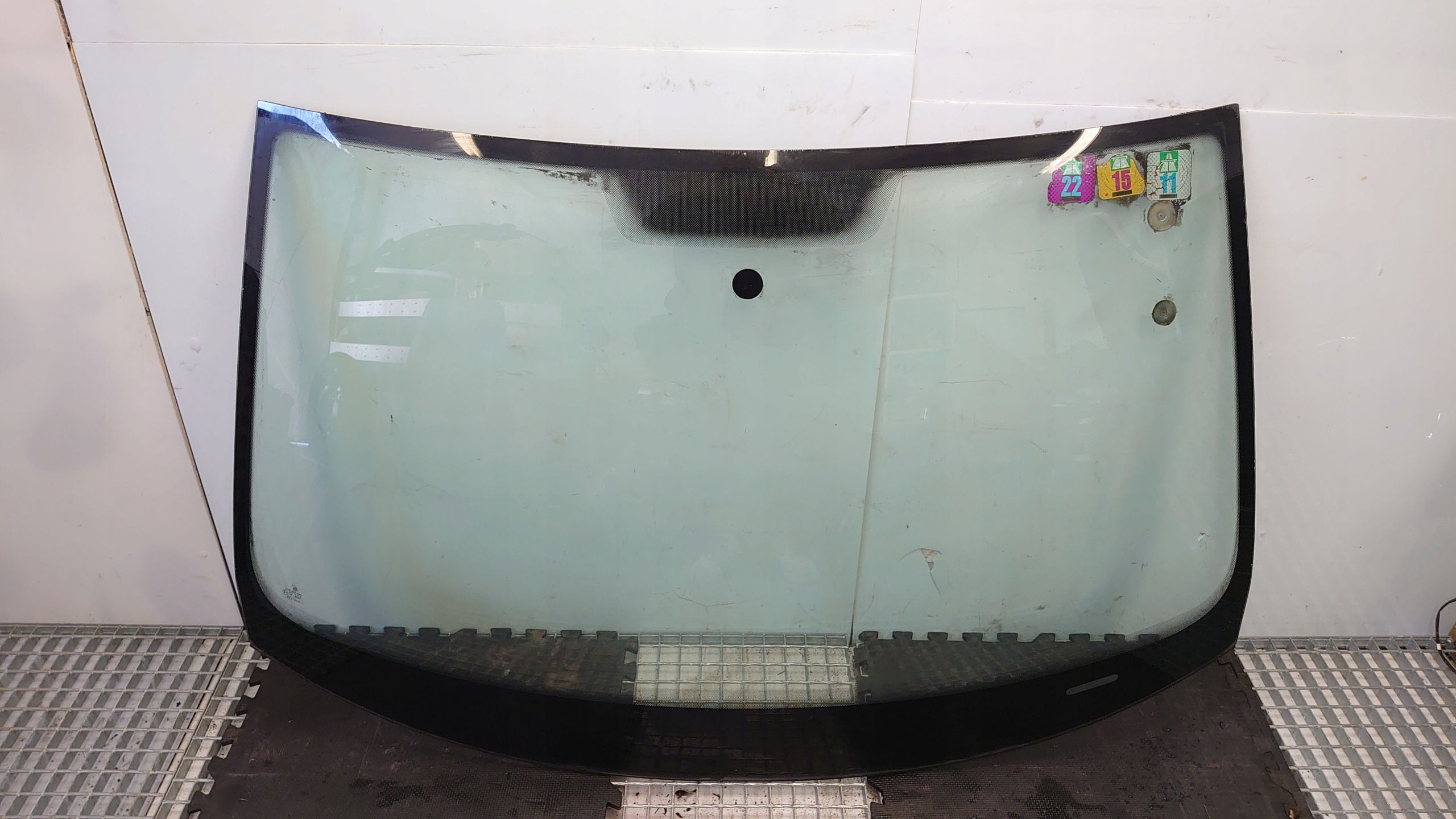 VW GOLF VI 6 KOMBI window iron original VW
