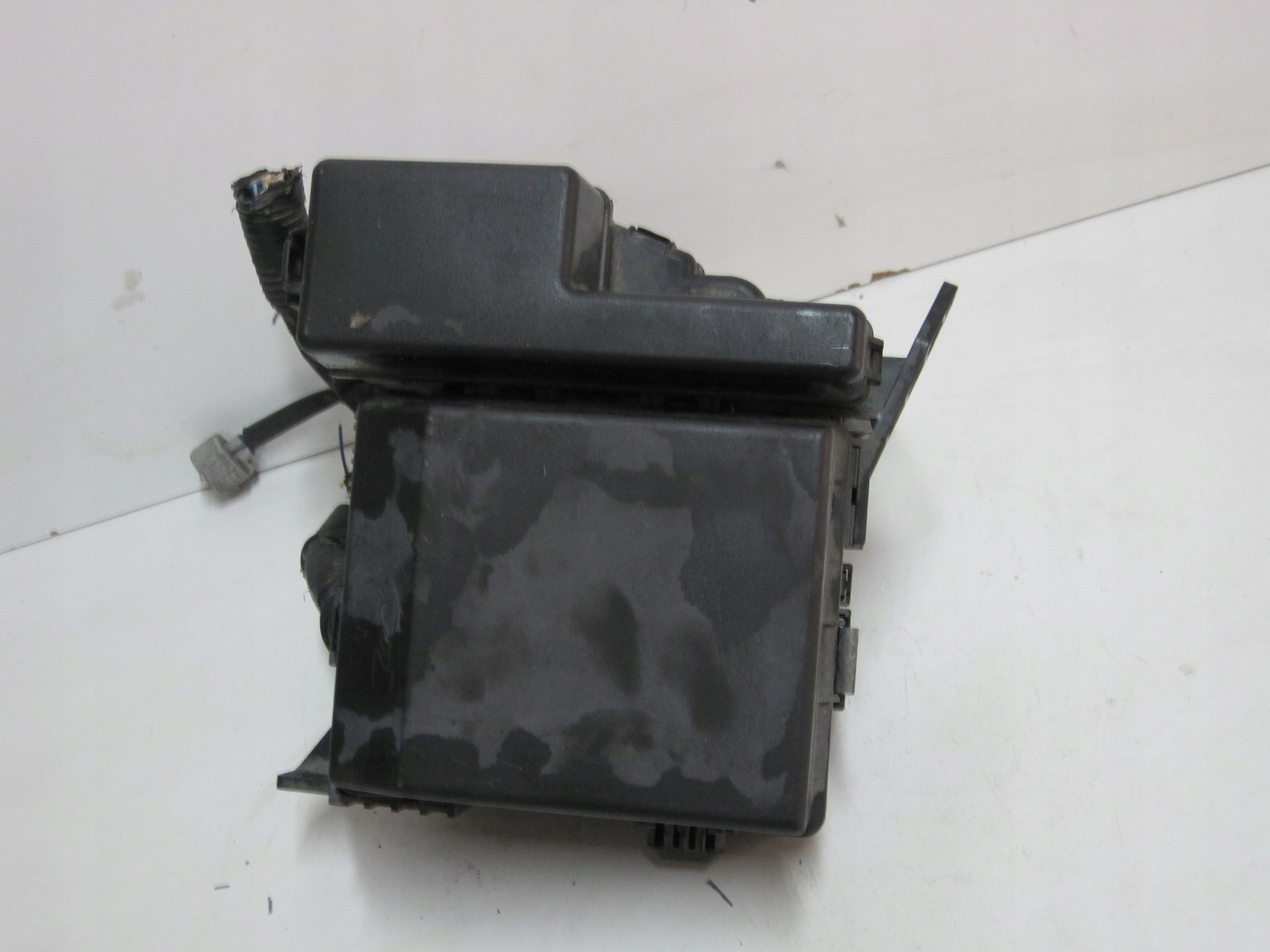 boîte à fusibles MITSUBISHI GRANDIS 07R 50404-0125