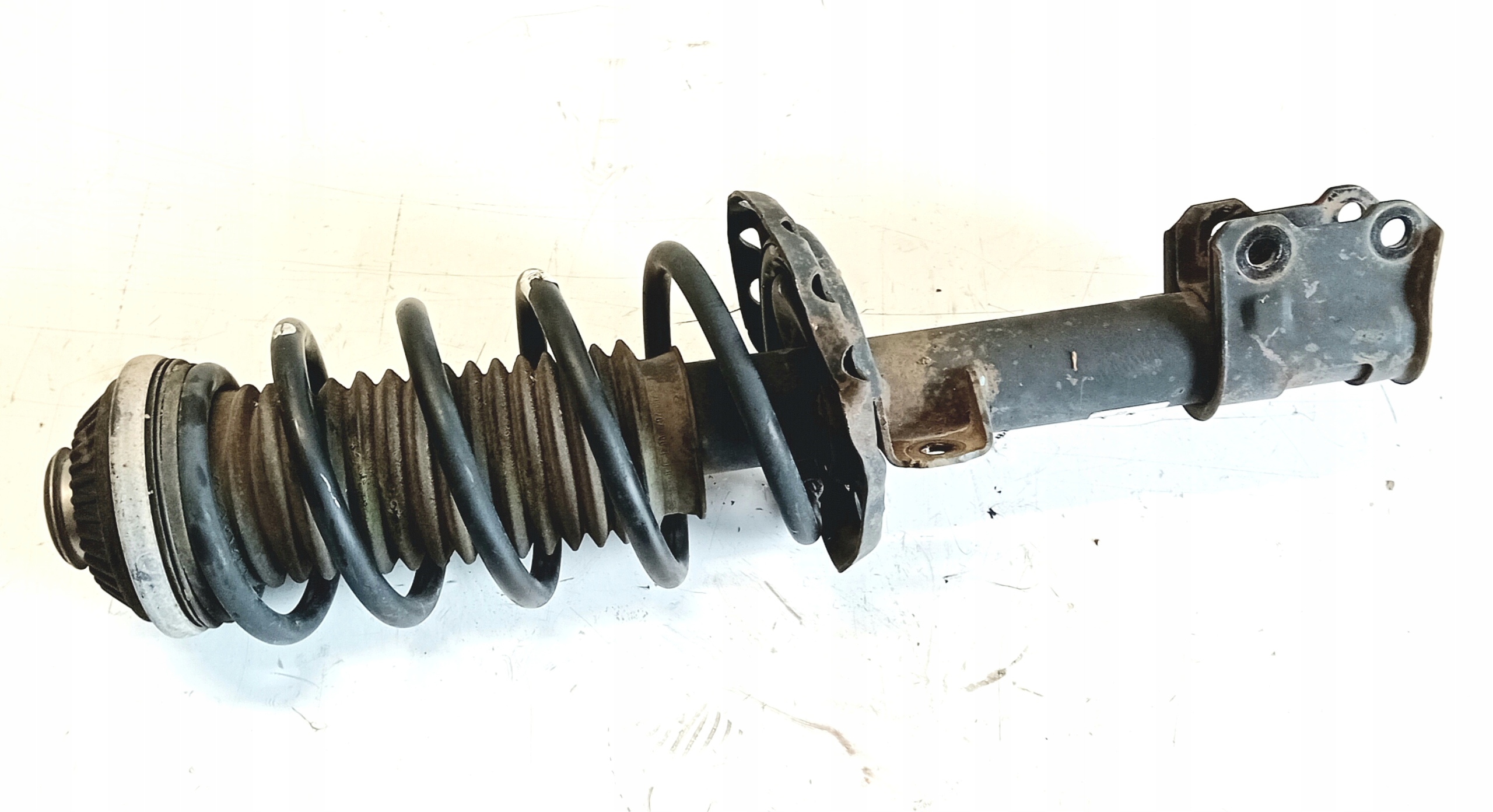 shock absorber right front OPEL ASTRA H 1.3 CDTI