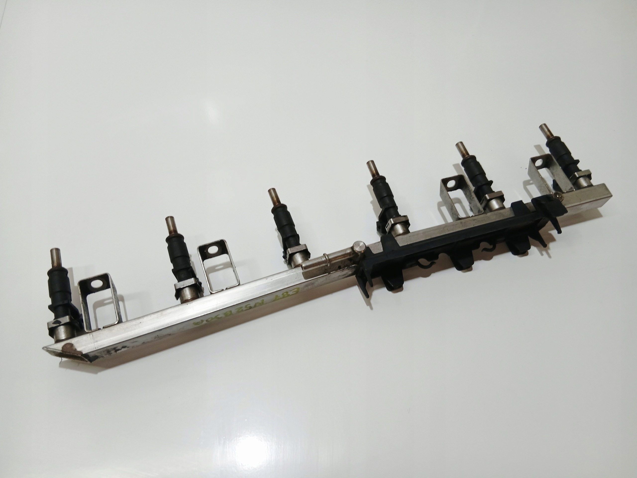 injection ramp BMW E87 N52B30A (0005863)