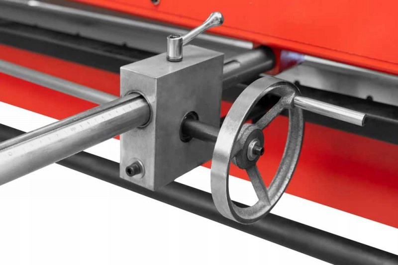 NOŻYCE DO cięcia BLACHY 1950 mm GILOTYNA HOLZMANN EAN (GTIN) 9120039906164