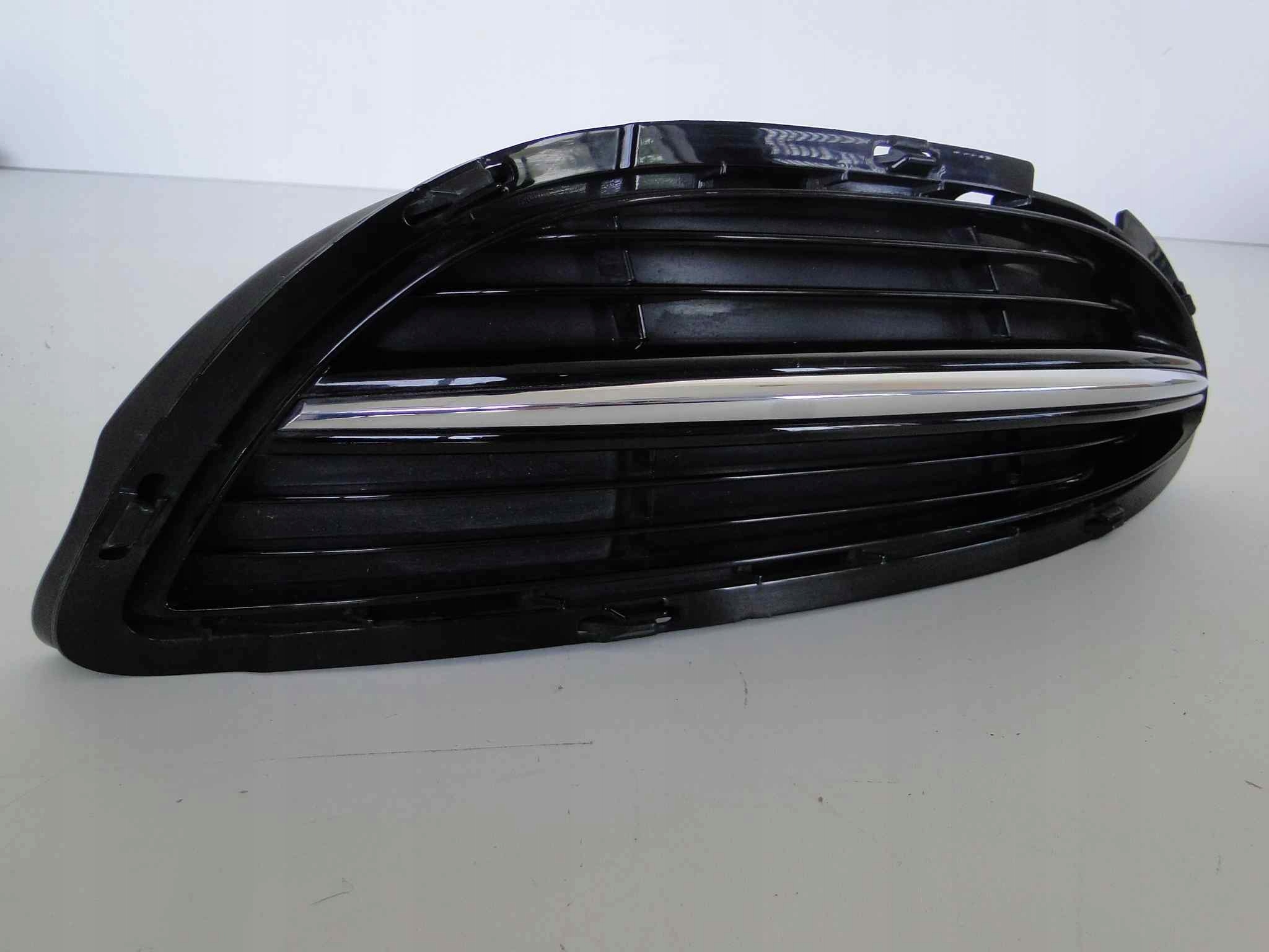 MERCEDES S KLASA W222 222 MAYBACH KRATKA PRAWA Strona zabudowy przód