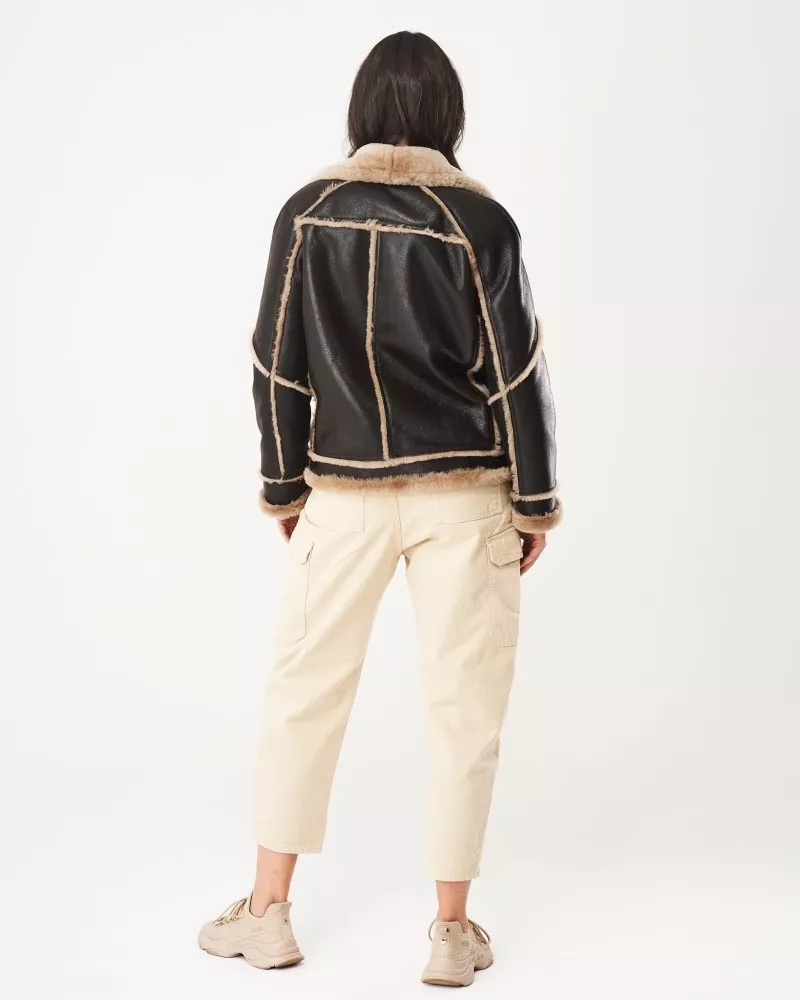 Kożuch damski Selena 3XL Liczba kieszeni 2