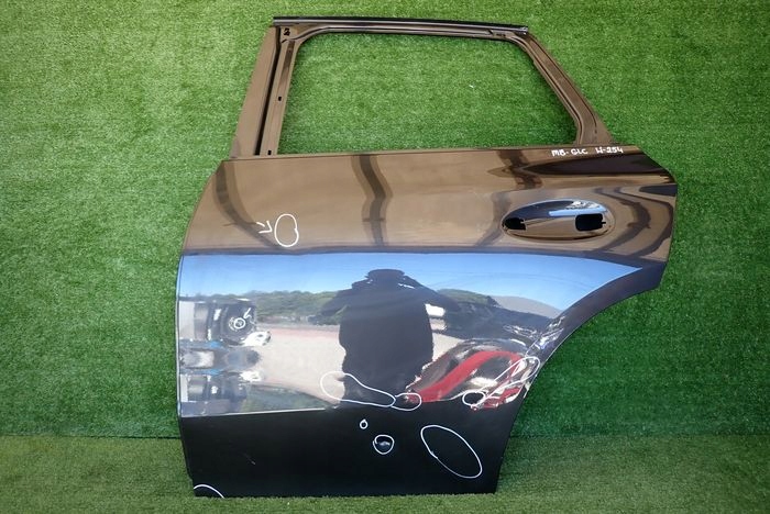 MERCEDES W254 254 GLC door left rear. rear part