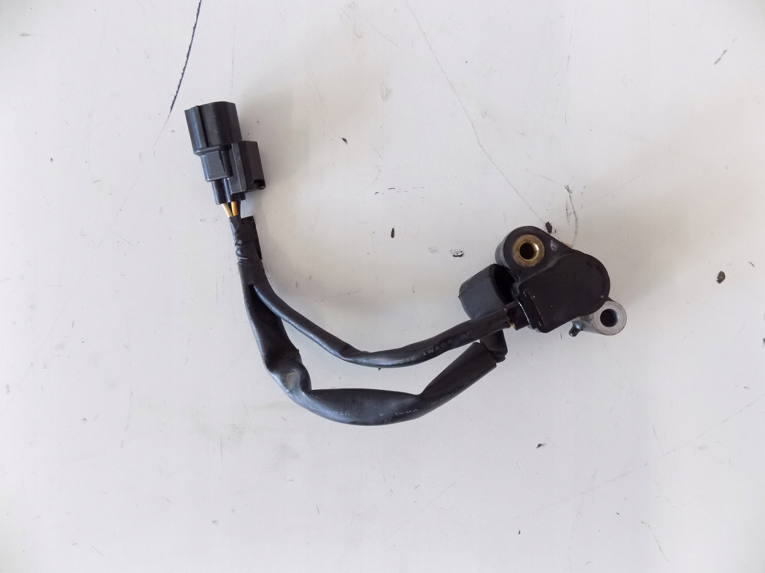 HONDA CBR 1000RR SC77 CZUJNIK