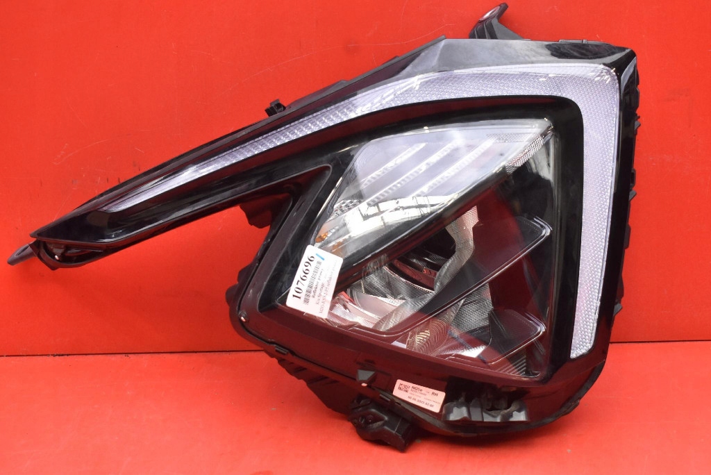 REFLEKTOR right light front FULL LED EU KIA SPORTAGE 5 V 21-25