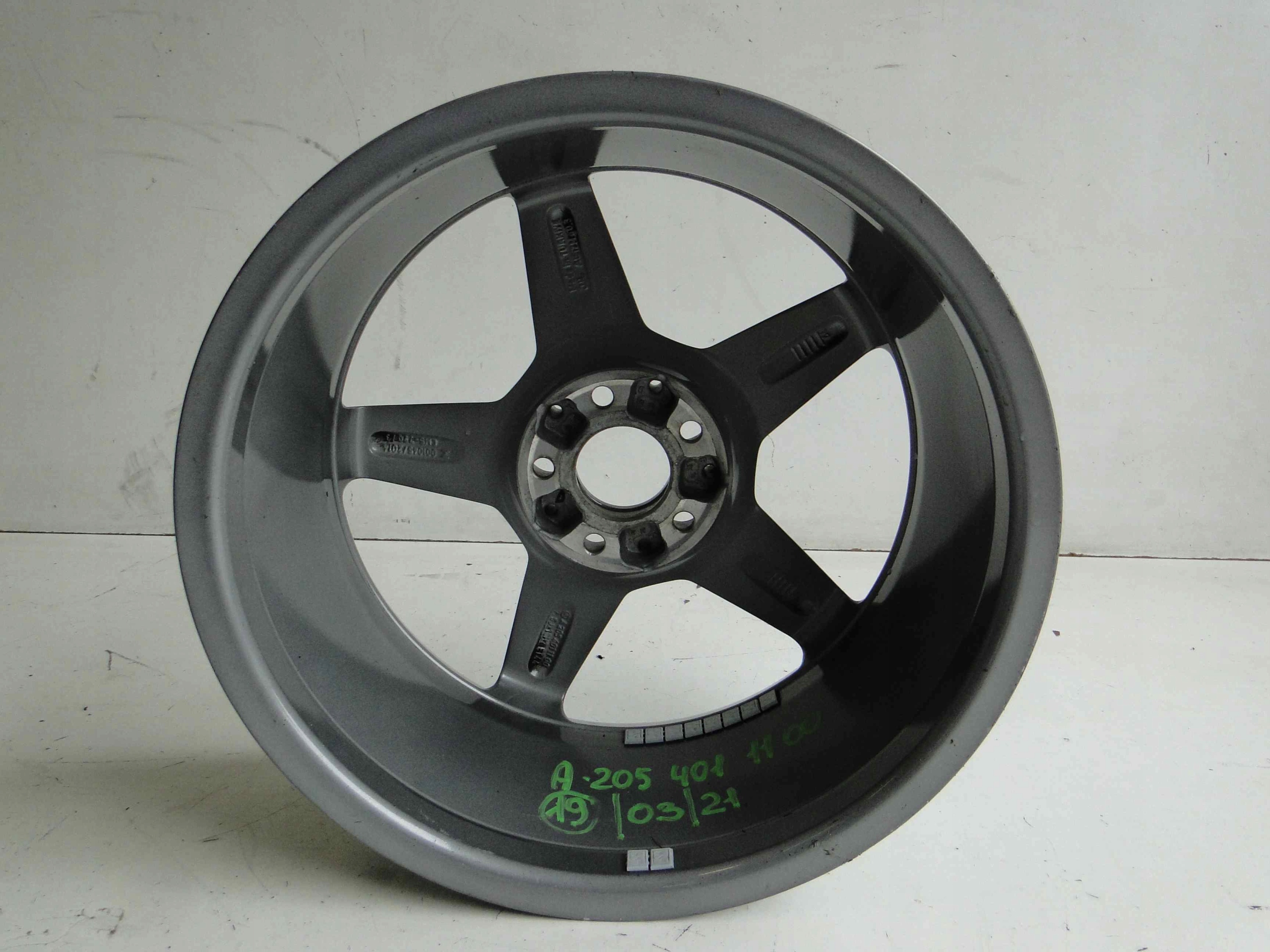 MERCEDES W205 AMG ALUFELGA FELGA 7,5J X 18 ET 44 Rozstaw śrub 5x112