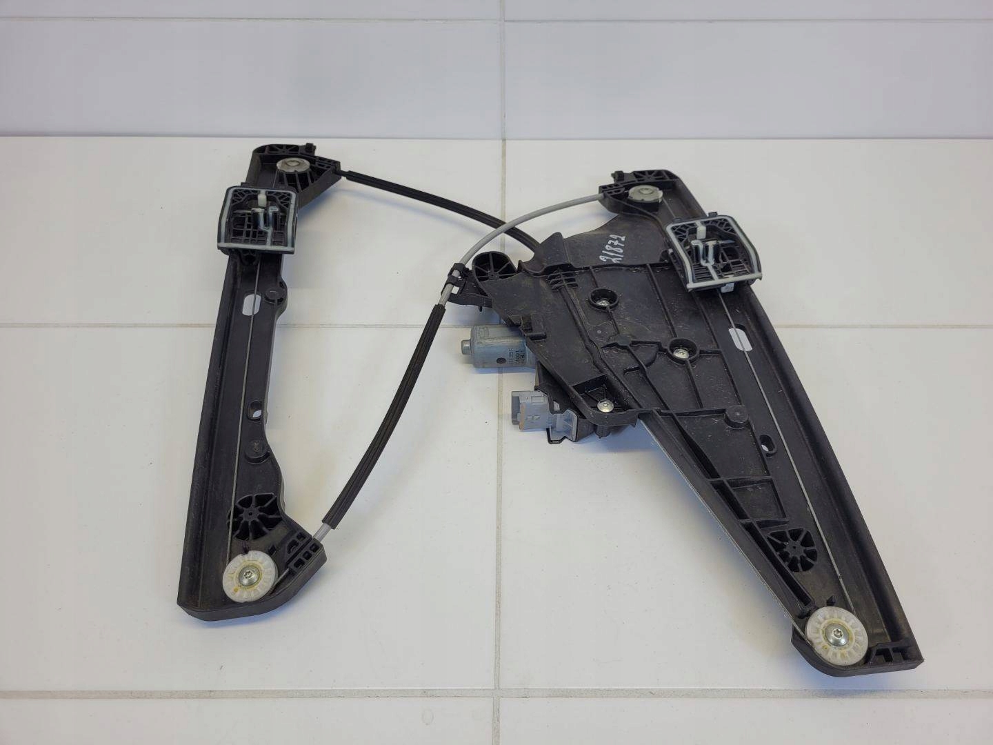 window regulator electrical front right side Peugeot 208 2 2021