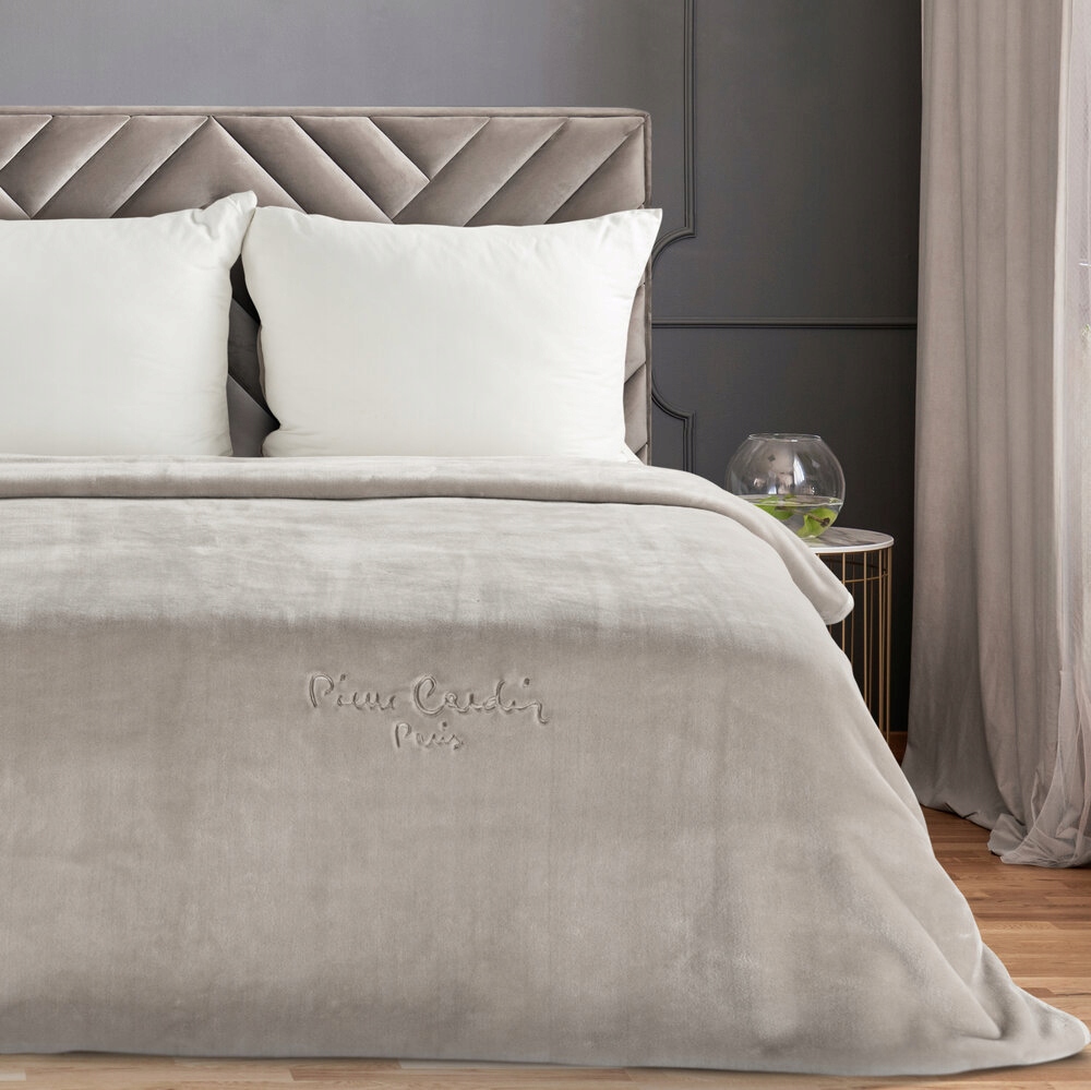 Deka Pierre Cardin CLARA1 160x220 Pierre Cardin Eurofirany béžová nadýchaná