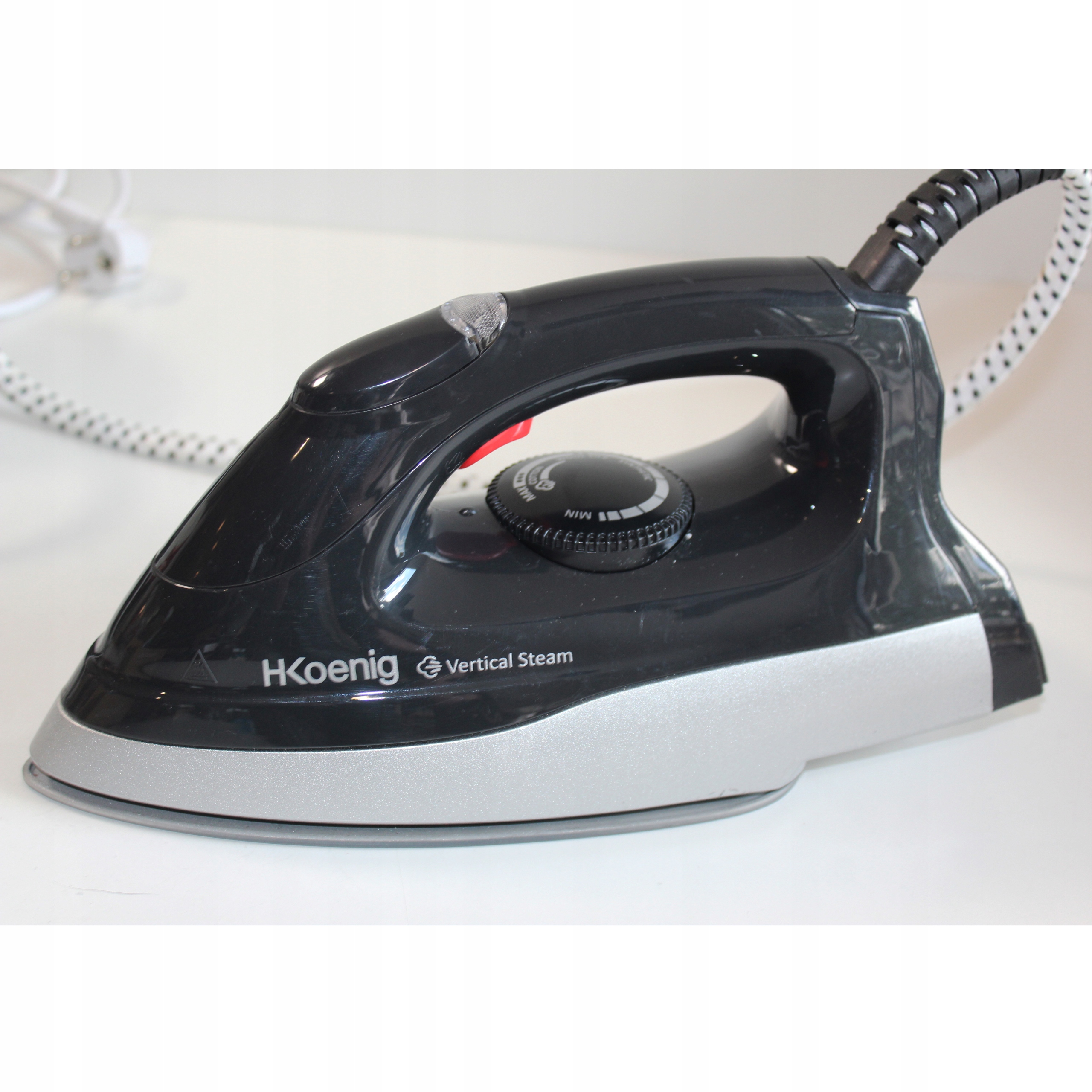 Stacja parowa H.KOENIG V85 2400W ceramiczna stopa Moc 2400 W