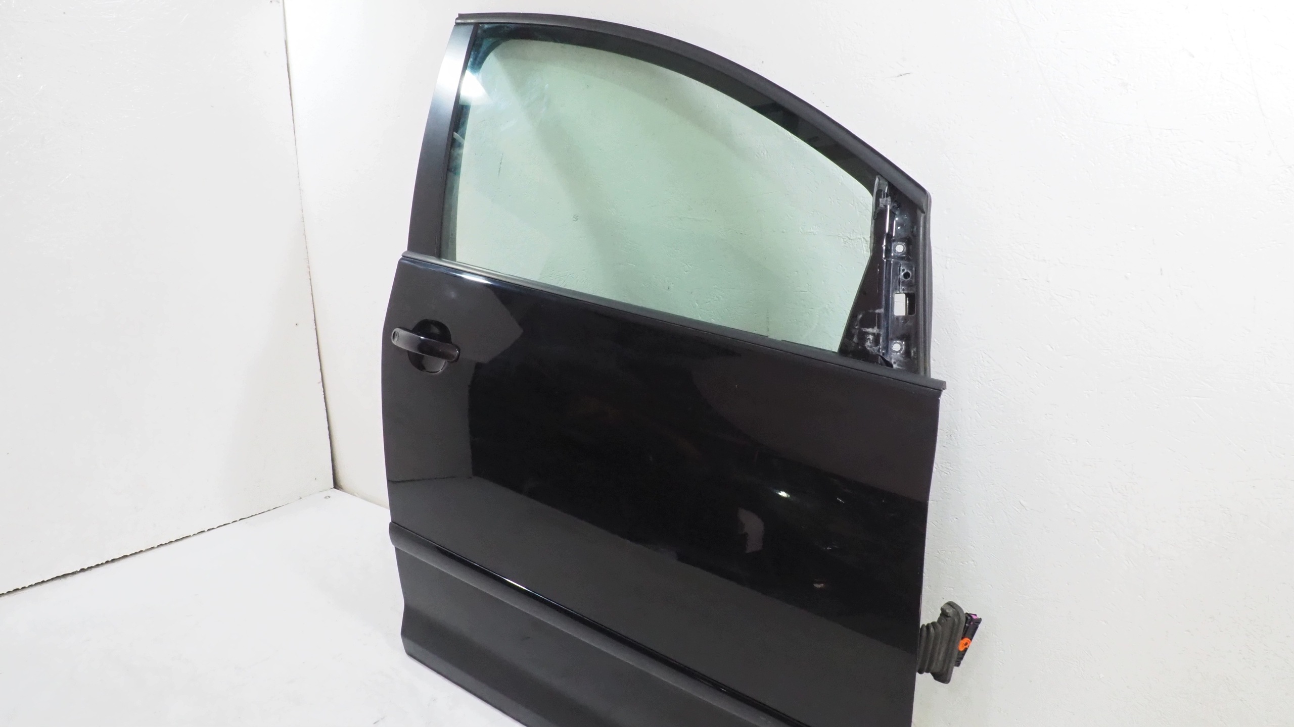 VW Golf V plus door right front front LC92