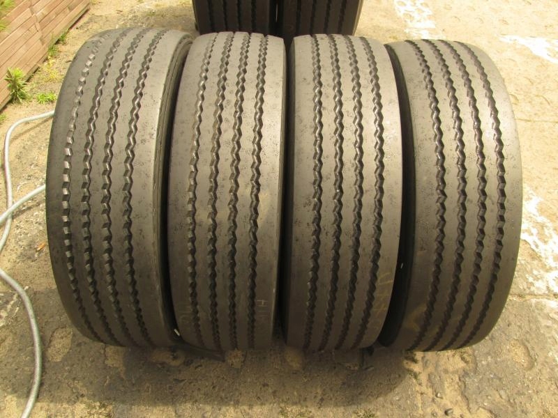 205 / 75R17.5 Continental LS3 HYBRID повний комплект