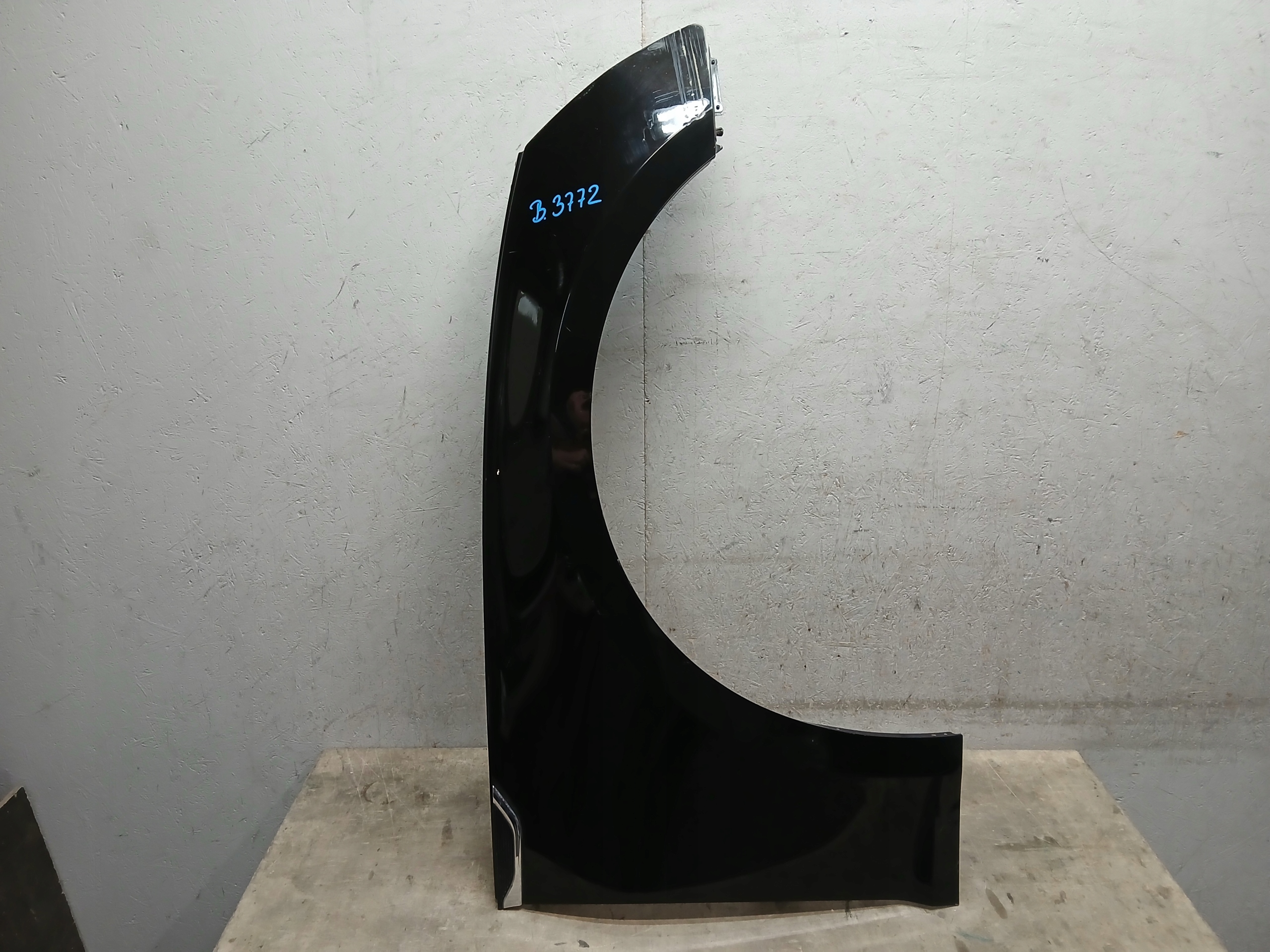 fender front right AUDI A5 8W6