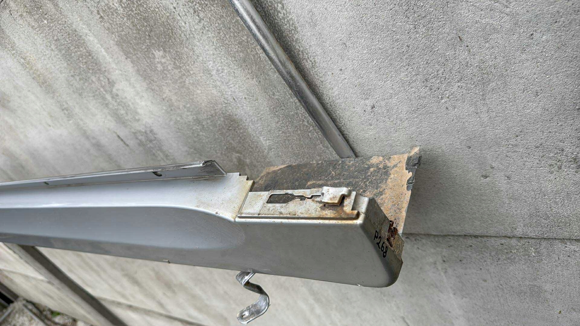 right moulding threshold SAAB 9-3 93 VECTOR ARC sedan kombi threshold colour 268