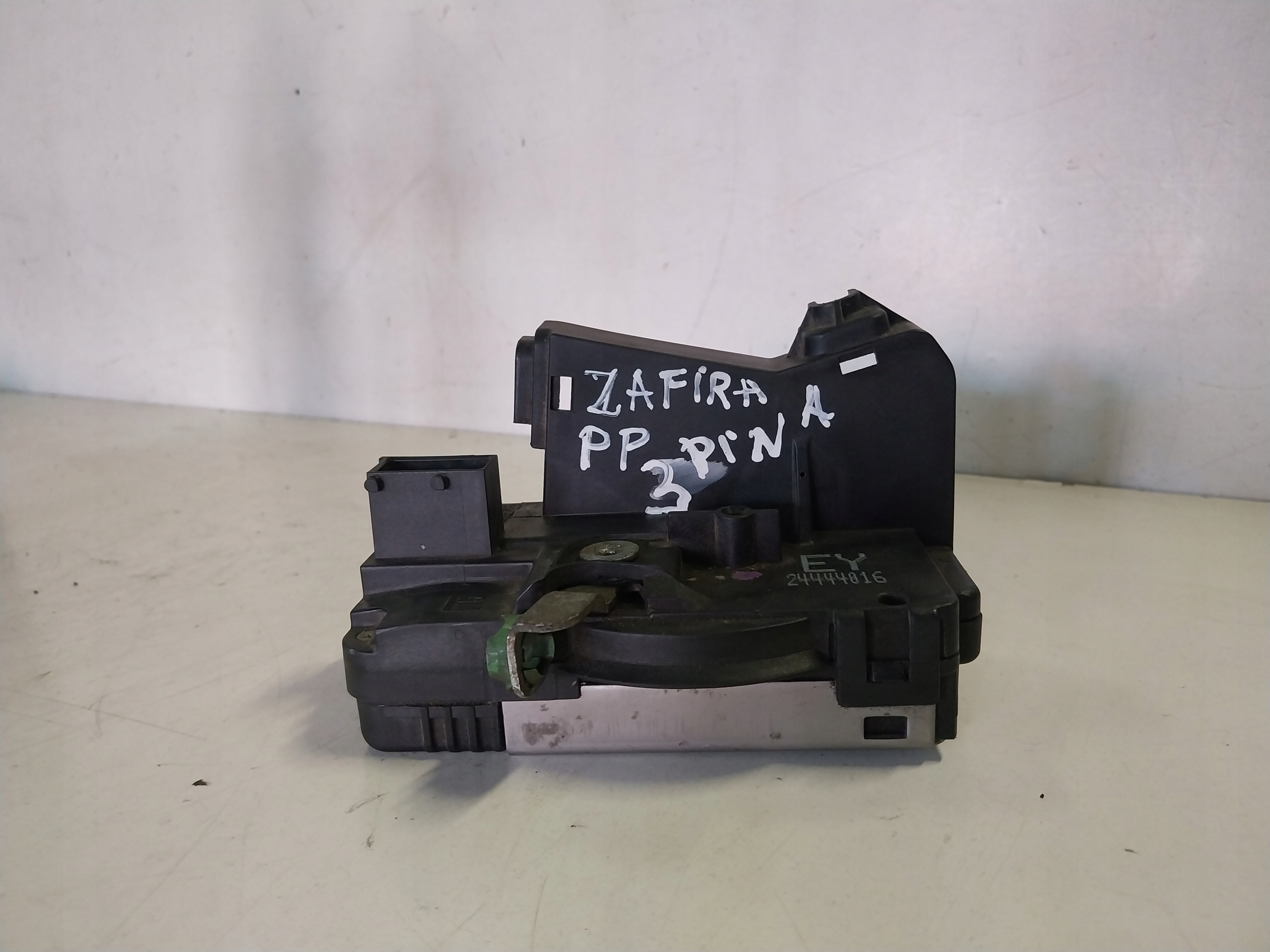 lock door front right OPEL ZAFIRA A 3 PINY EU