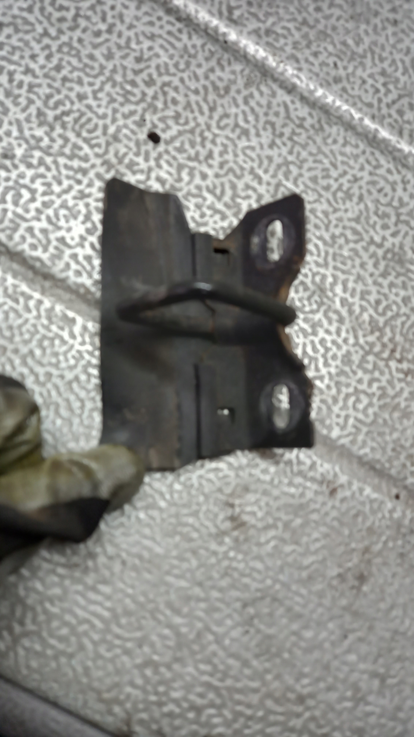 RYGIEL MASKA MERCEDES BENZ A W168 99R