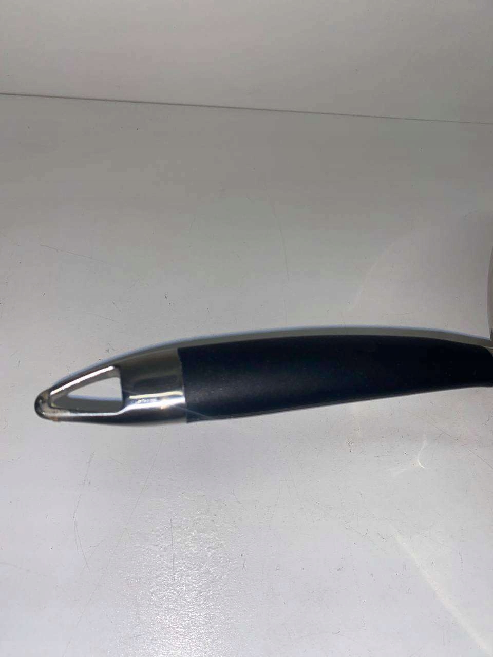 Amazonbasics Patelnia, Czarny, Średnica 28 cm Pojedynczy Marka Amazon