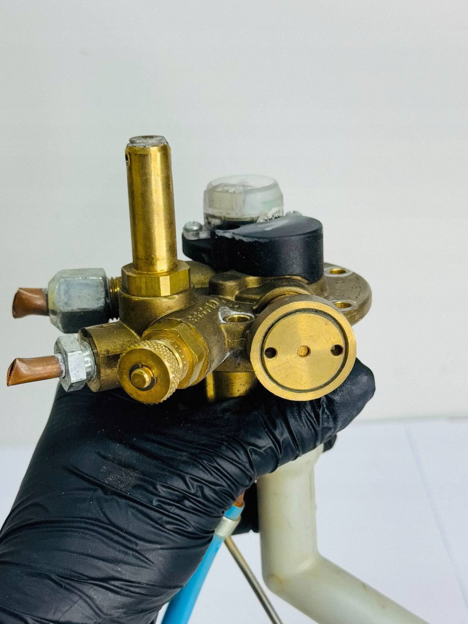 feed pump the centre FIAT DUCATO 67R013018 GENUINE