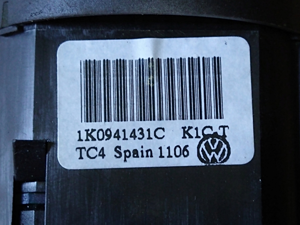 1K0941431C Przełącznik świateł przednich VW Golf V Jetta Passat Eos 03-10 Producent części Volkswagen OE