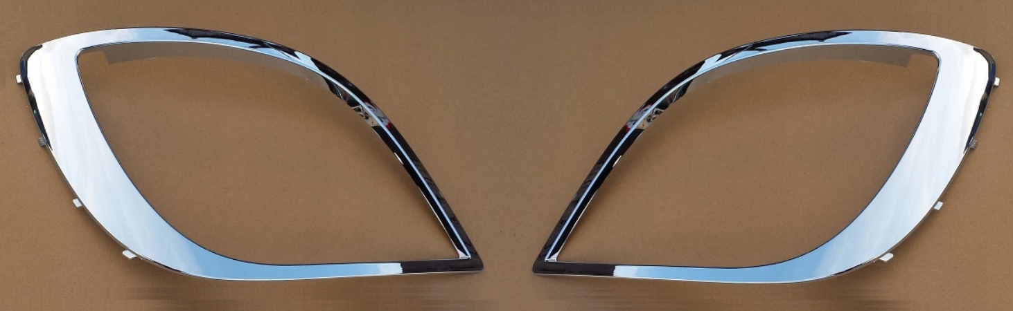 1922030 1922031 - ФАРА РАМКА ПРАВАЯ + ЛЕВАЯ ХРОМ DAF XF 106