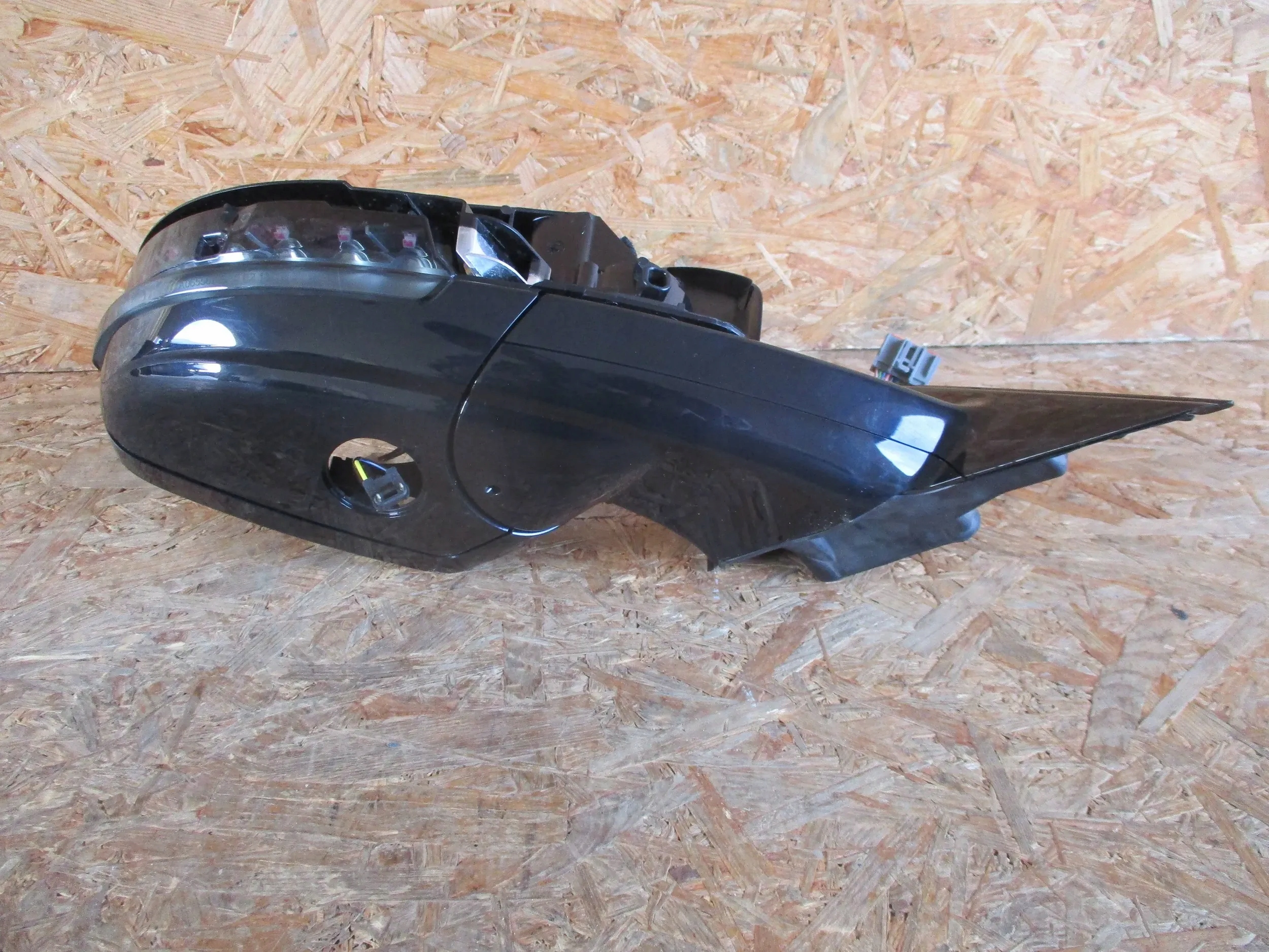 mirror right LAND ROVER DISCOVERY SPORT L550 8PIN
