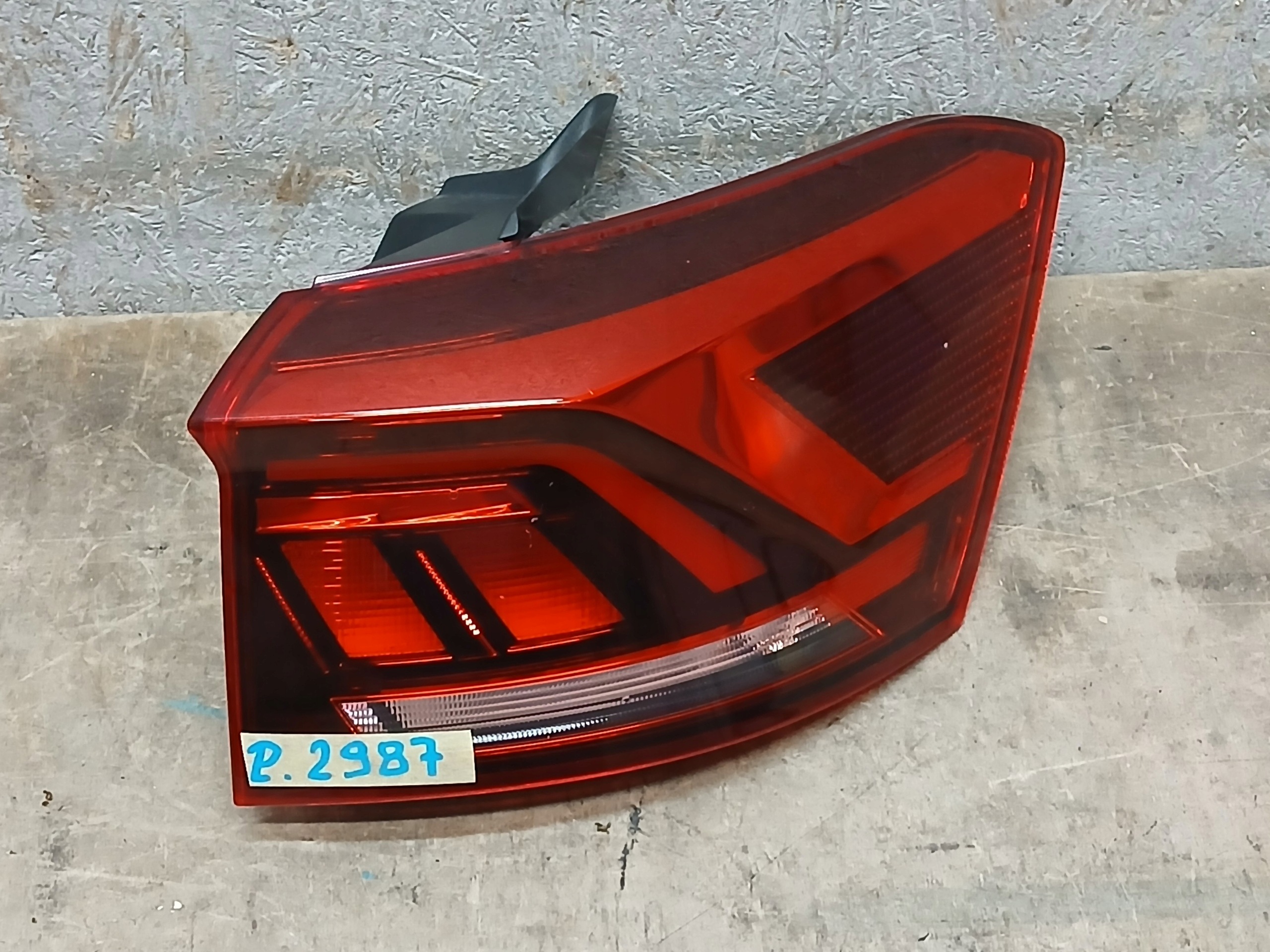 light rear part right VW T-ROC T ROC 2GA LED 2GA945096D