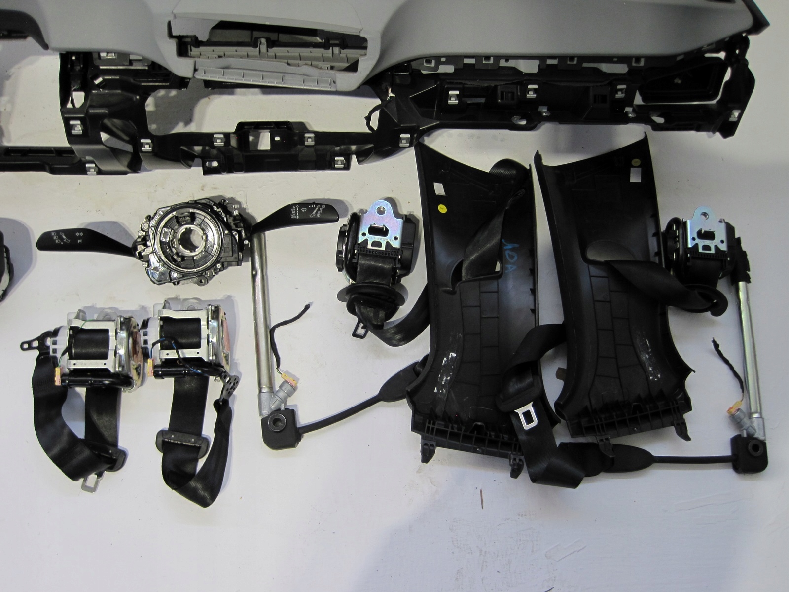 торпеда консоль vw id.3 ID3