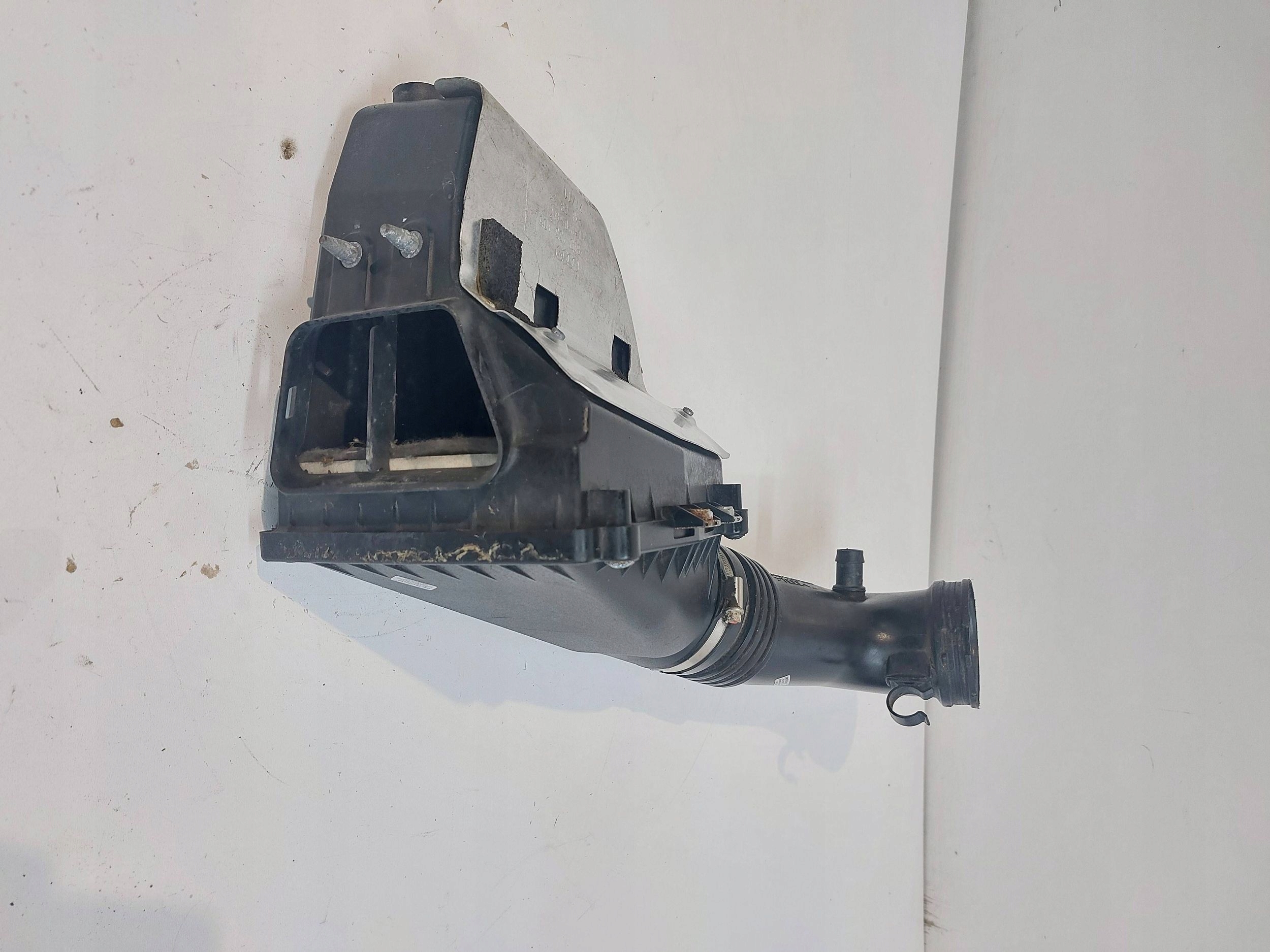 AUDI A4 RS4 A7 RS7 Gehäuse filter luft 8T0133835B